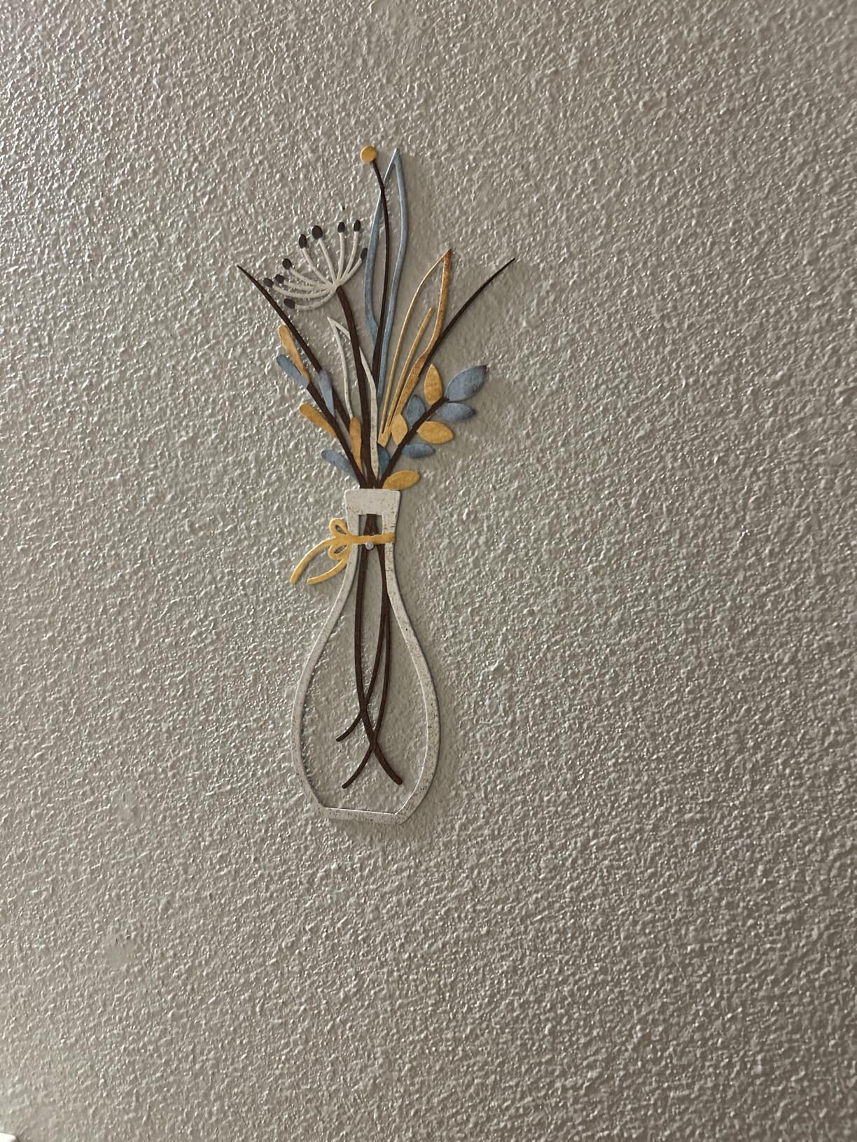 Pigort 3 Pieces Metal Flowers Wall Arts - Rustic Farmhouse Style Décor Metal Wall Art Black Minimalist Flower Natural Themed Wall Decors for Home Bedroom Dining Room Housewarming (Brown) customer photo 2