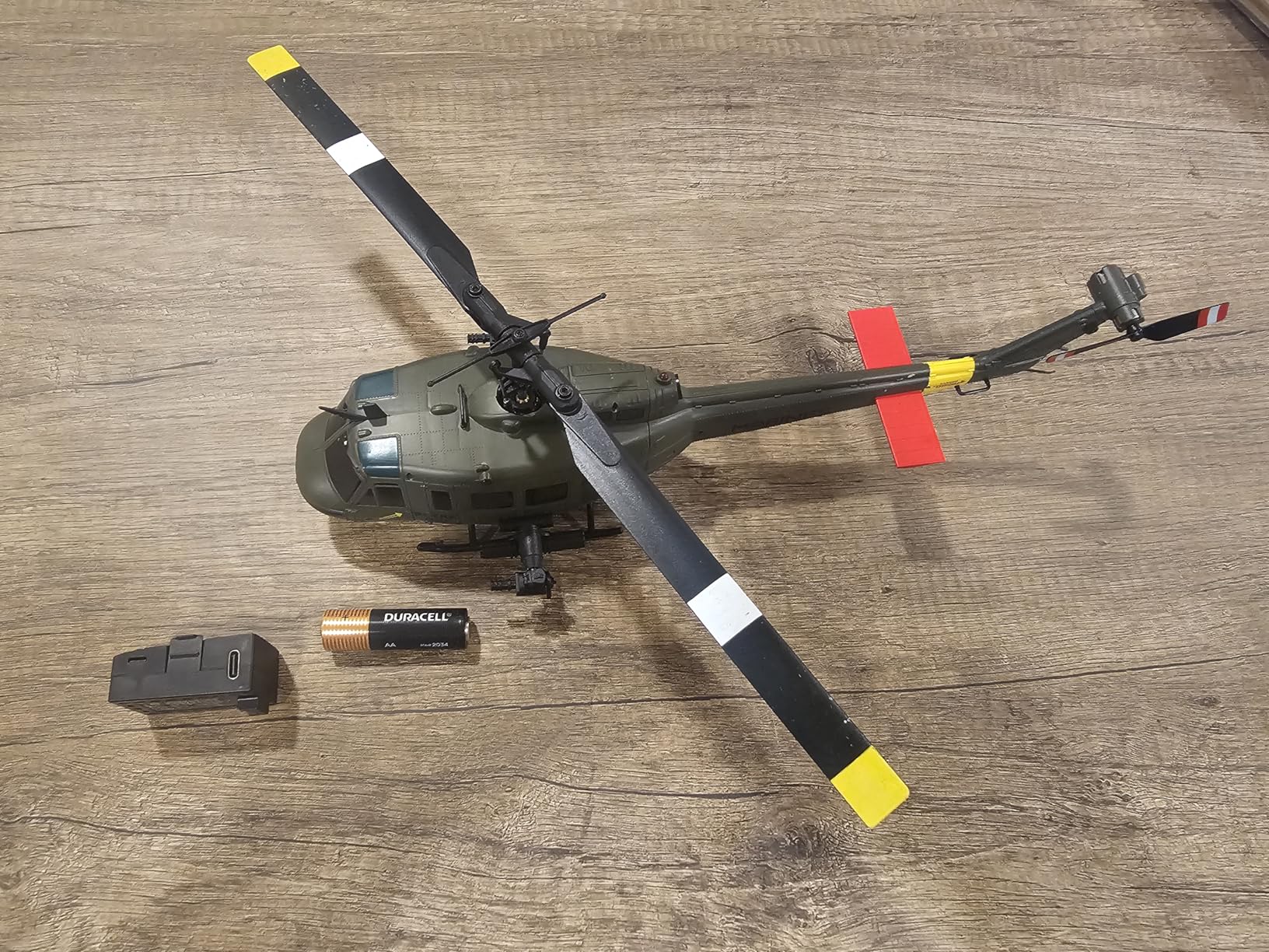 RC ERA C032 UH-1 Huey Helicopter - 1/48 Scale 2.4G 6CH Gyro Stabilized with Altitude Hold & Optical Flow customer photo 2