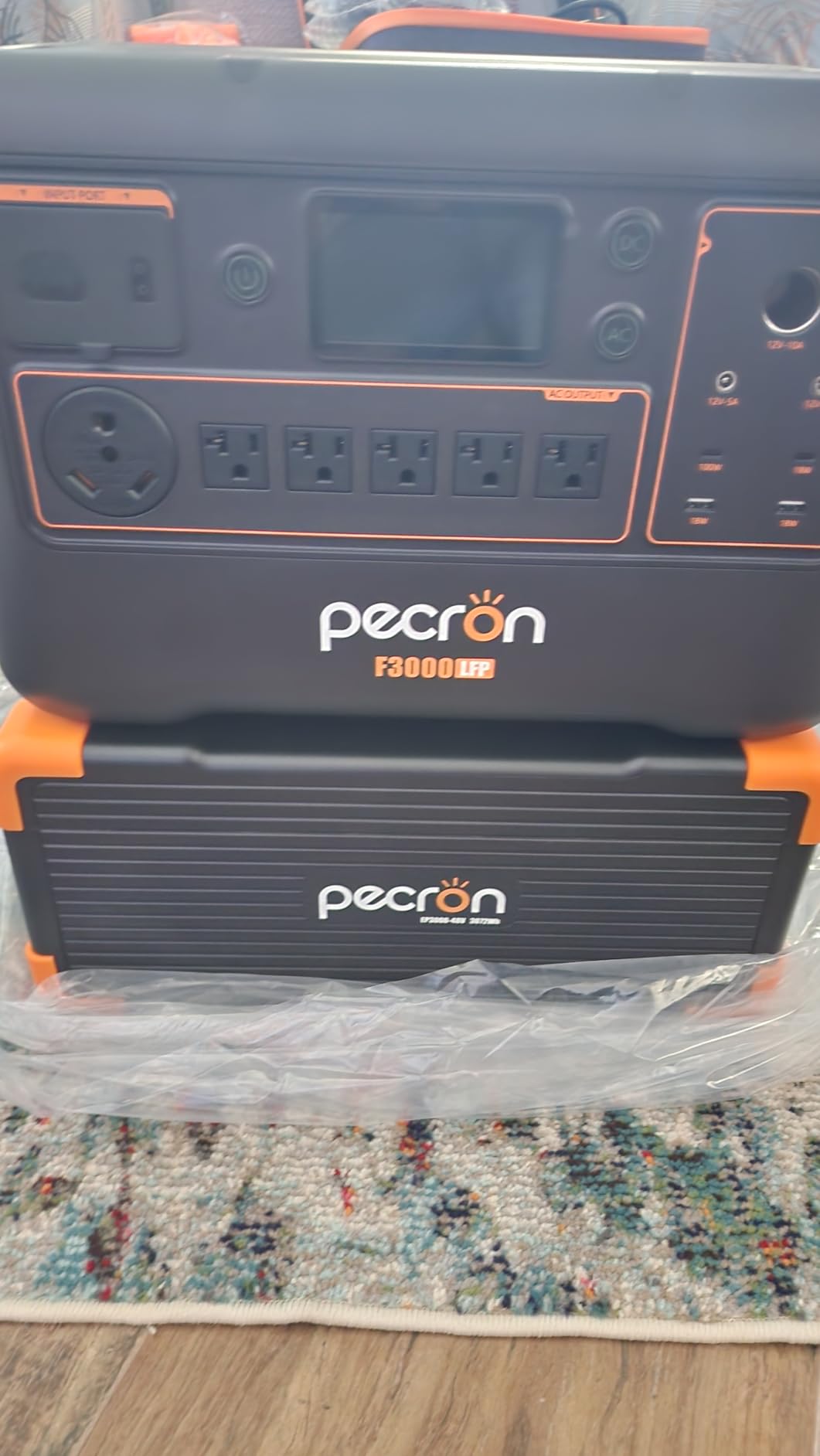 pecron Portable Power Station F3000LFP, 3072Wh Solar Generator, 3600W LiFePO4 Battery Home Backup, Fast Charging Lithium Battery with 100W USB-C Output for Home, Camping, RV, Emergency customer photo 2