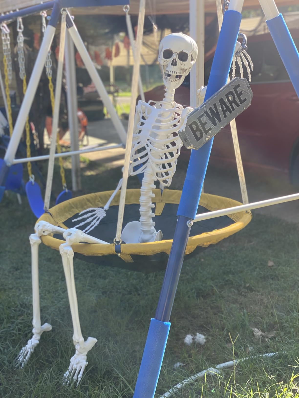 XONOR 7.8ft Halloween Giant Skeleton Posable Realistic Human Skeleton Bones with Movable Joints for Halloween Haunted House Indoor Outdoor Décor customer photo 1