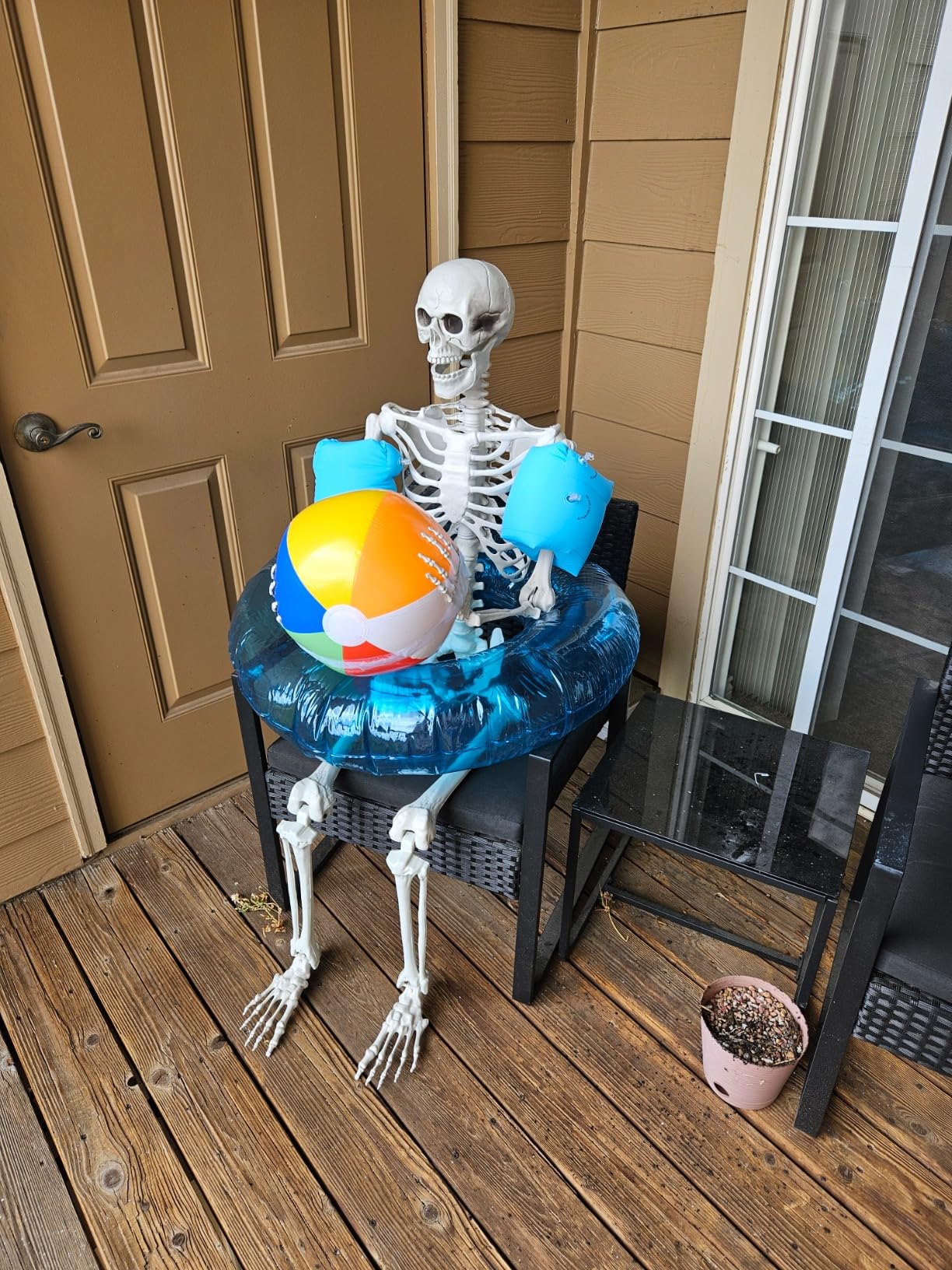 XONOR 7.8ft Halloween Giant Skeleton Posable Realistic Human Skeleton Bones with Movable Joints for Halloween Haunted House Indoor Outdoor Décor customer photo 2