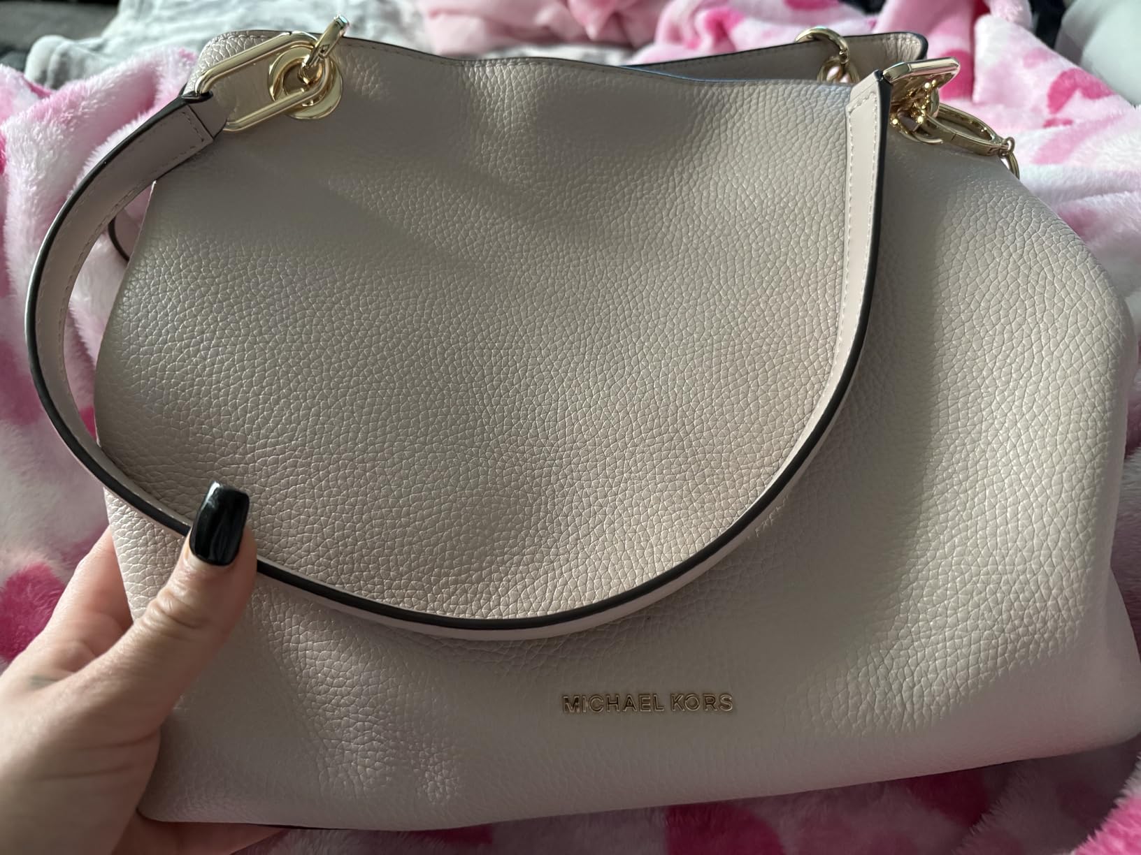 Women's Kensington Large Shoulder Tote customer photo 2