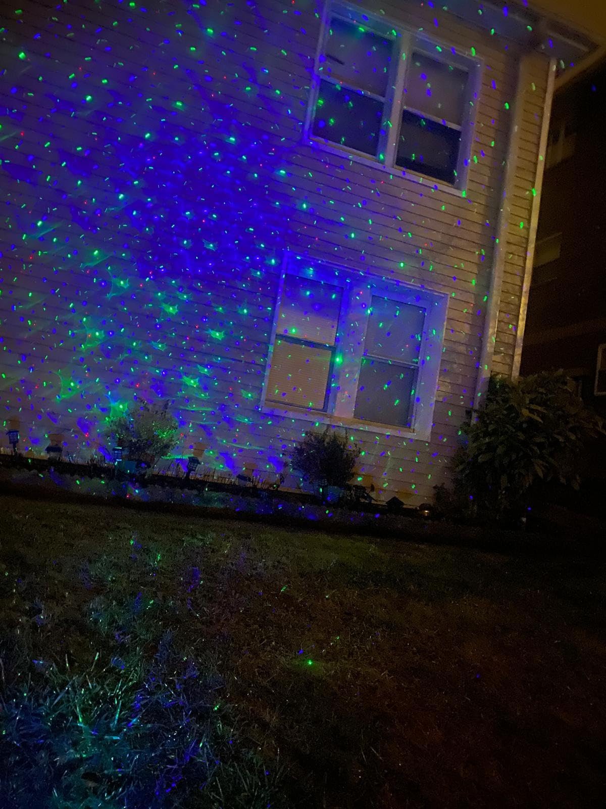 Christmas Projector Lights Outdoor Waterproof, 20 Slides & 8 Bright HD Patterns, Firefly & Ocean Wave Effects, Timer Snowflake Light Projector for House Yard Xmas New Year Valentine's Thanksgiving customer photo 1