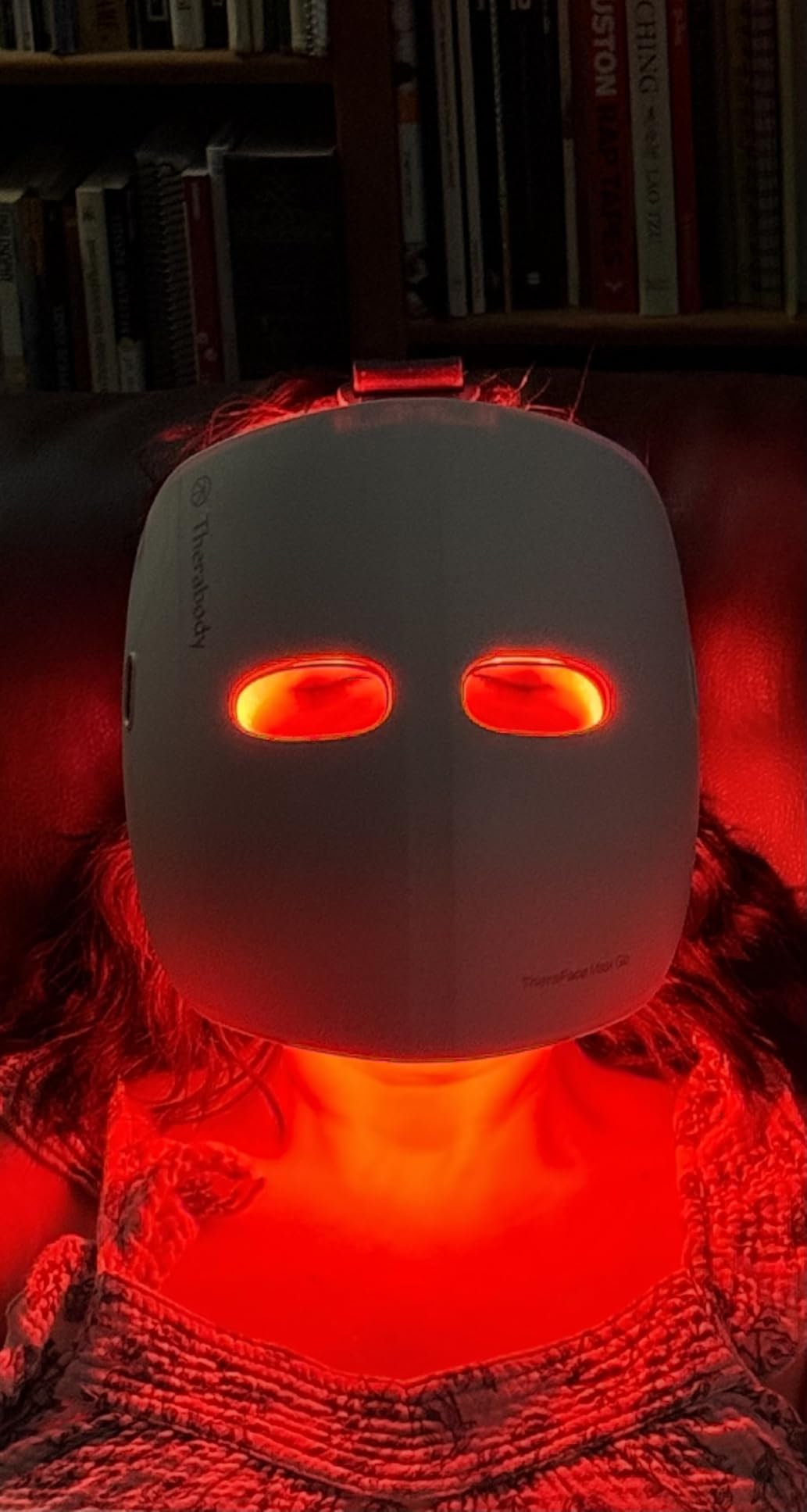 Therabody TheraFace Mask Glo - Cordless LED Skincare Face Mask with Red/Blue/Infrared Light & Relaxing Scalp Massage for Glowing, Healthier-Looking Skin - FDA Cleared customer photo 1