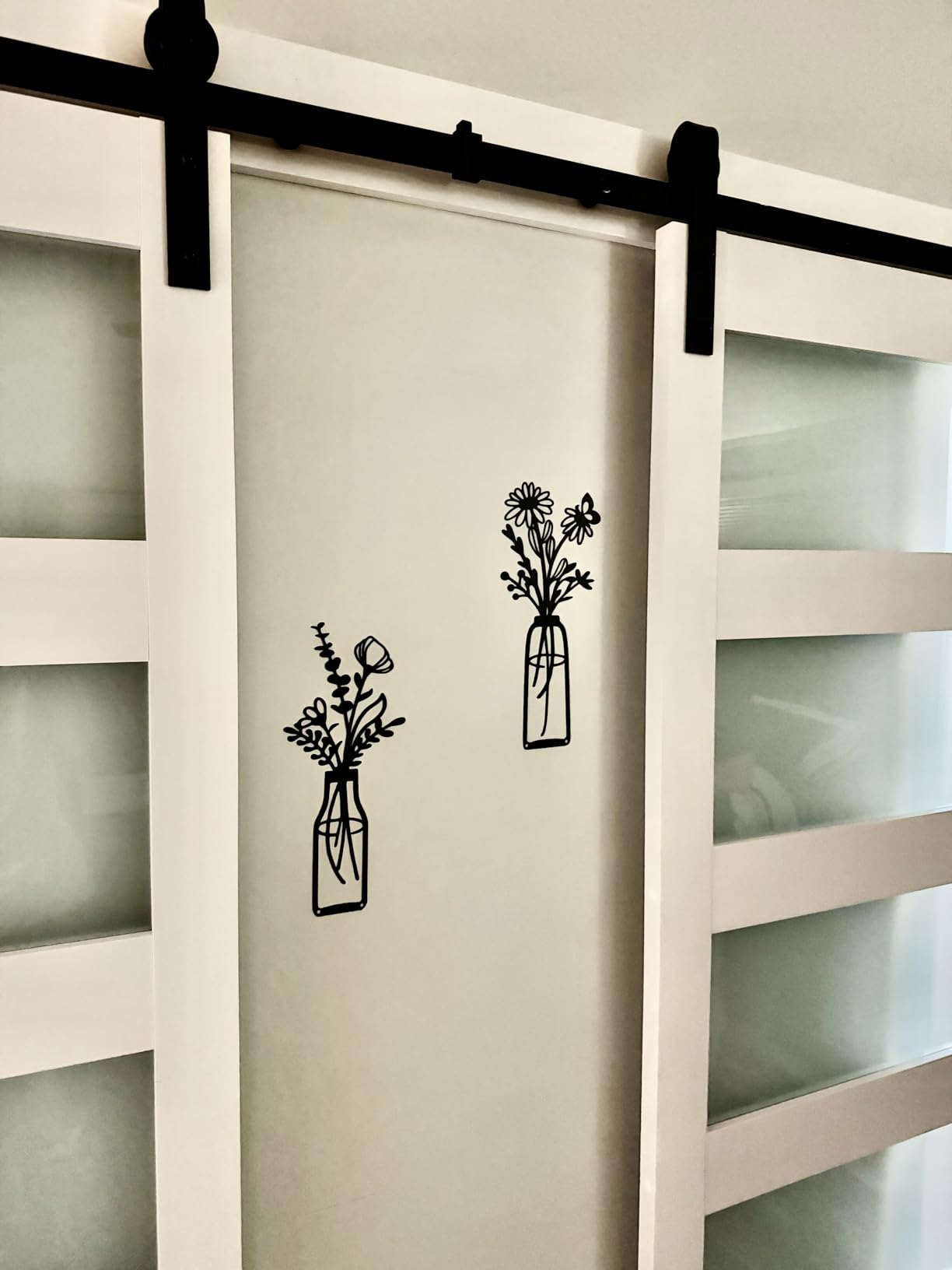 Nonforgetta 3 Pieces Metal Flowers Wall Arts - Rustic Farmhouse Style Décor Metal Wall Art Black Minimalist Flower Natural Themed Wall Decors for Home Bedroom Dining Room Housewarming (Brown) customer photo 2