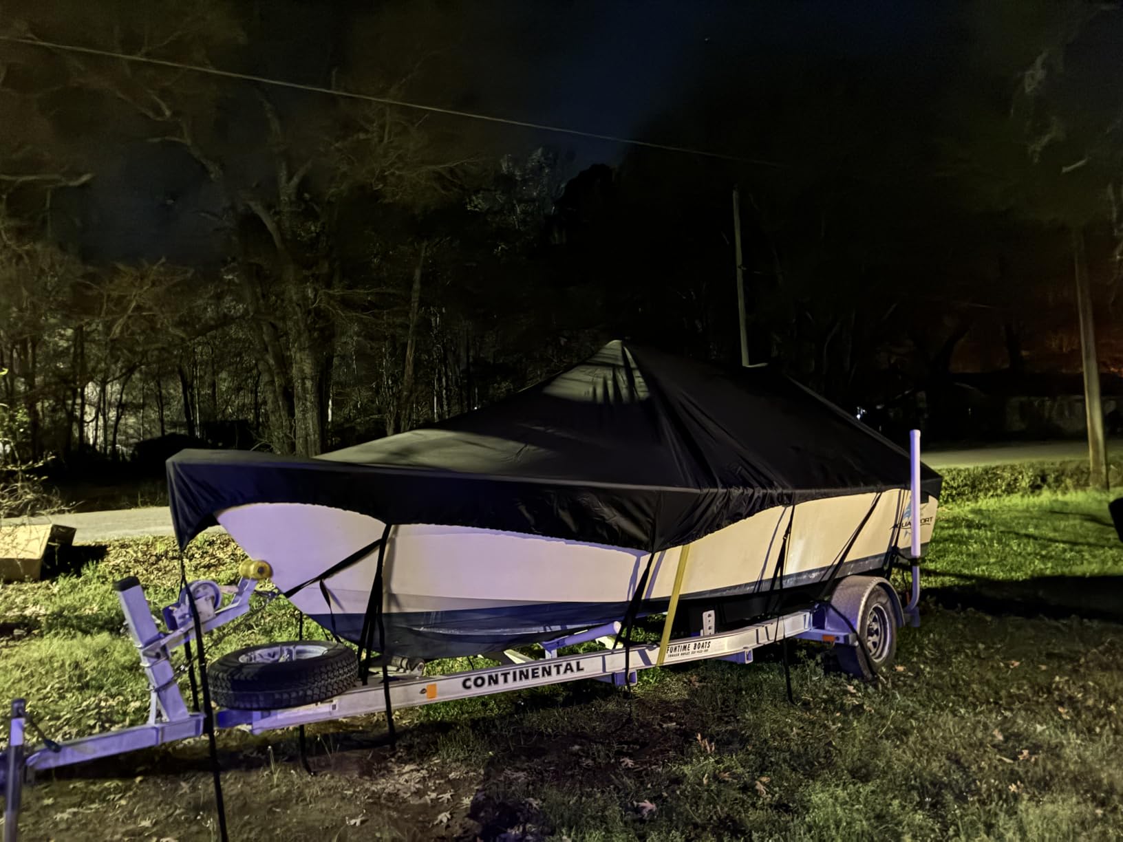 Waterproof 1200D PU Boat Cover, Heavy Duty 23'- 24' Marine Grade Trailerable Polyester Canvas, Fits 23-24ft V-Hull, Runabout, Fishing Boat, Pro-Style Bass Boat customer photo 1