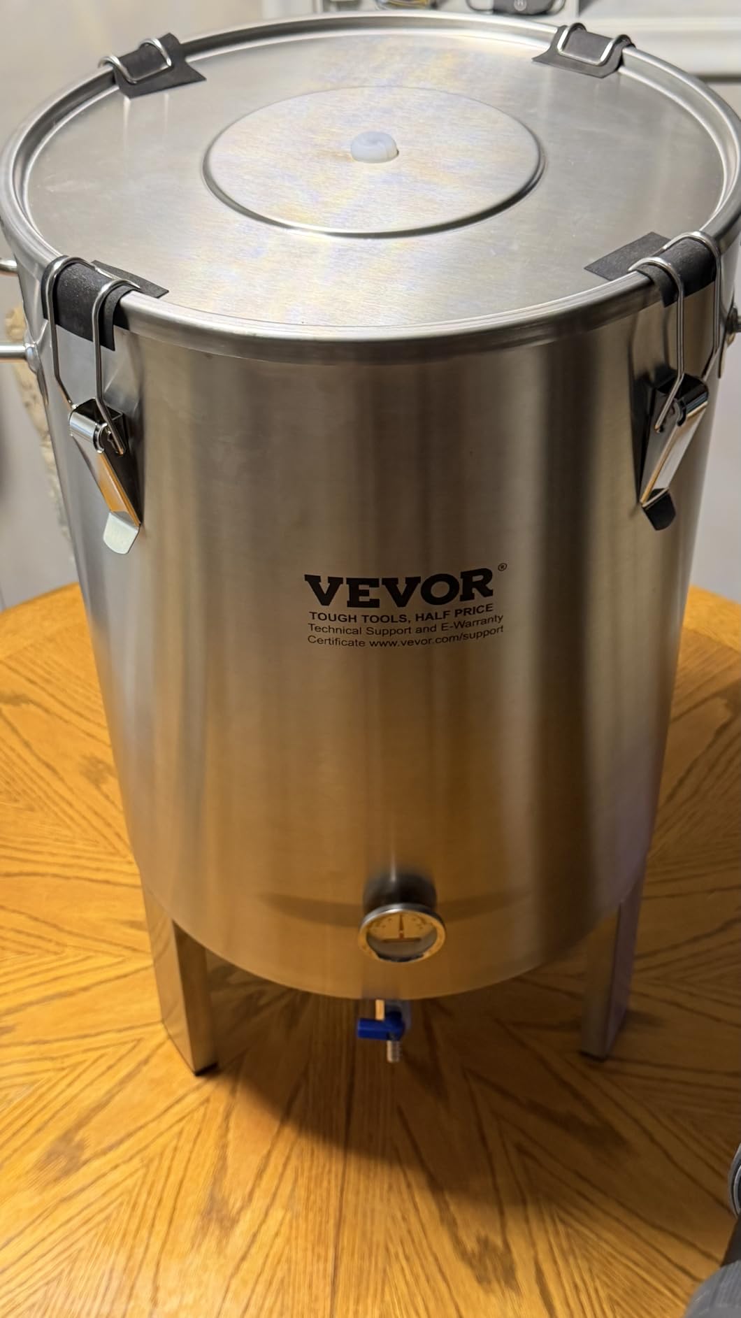 VEVOR Pressure Fermenter 15 PSI, 8 Gal/30L All-in-One Stainless Steel Conical Secondary Fermentation Bucket, for Wine, Beer Brewing Equipment customer photo 1