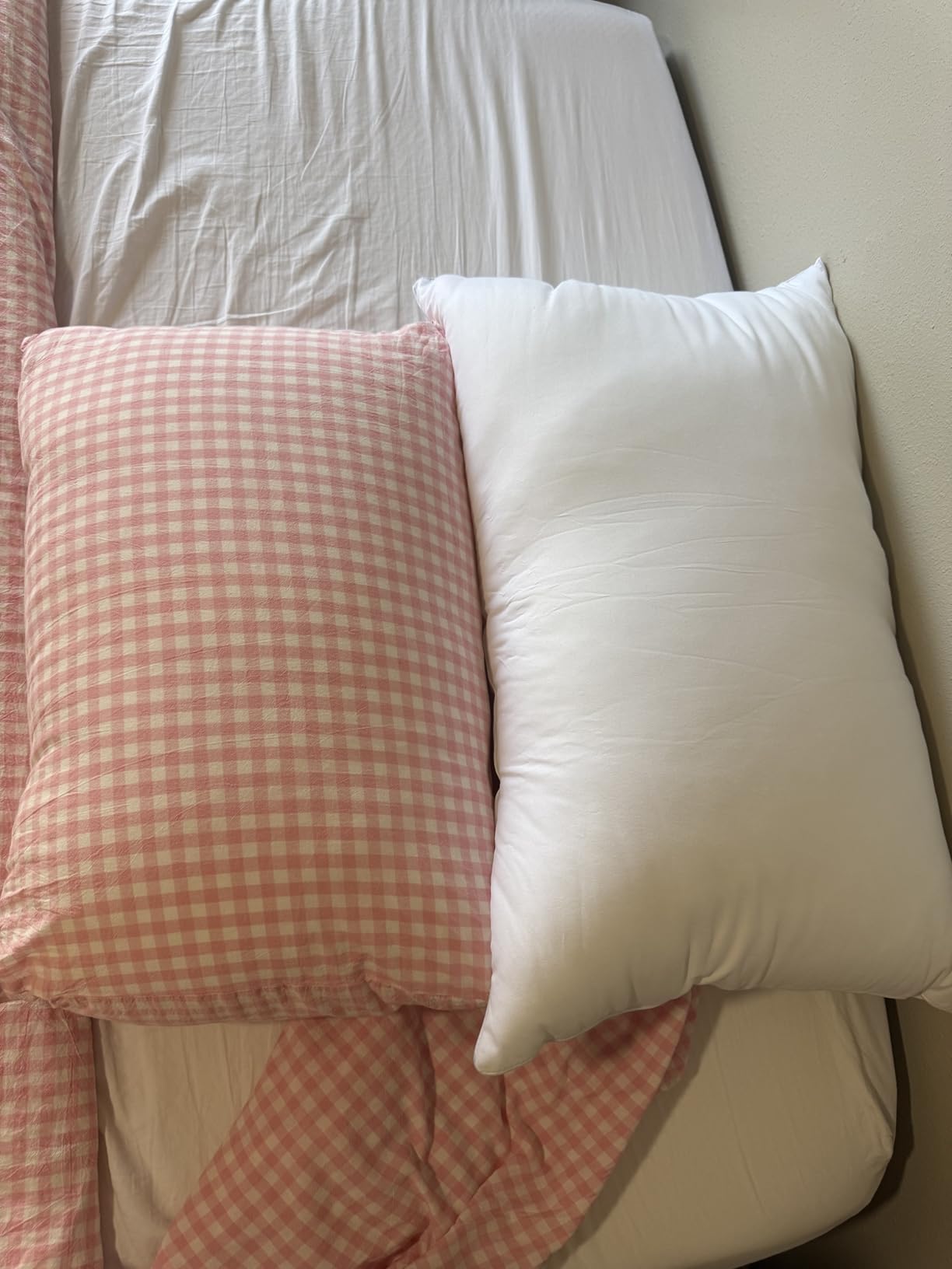 Canadian Goose Down Pillows Queen Size 80% Goose Down and 20% Goose Feathers,1650+ Fill Power White Down Pillow with 800 Thread Count Cotton Shell customer photo 1