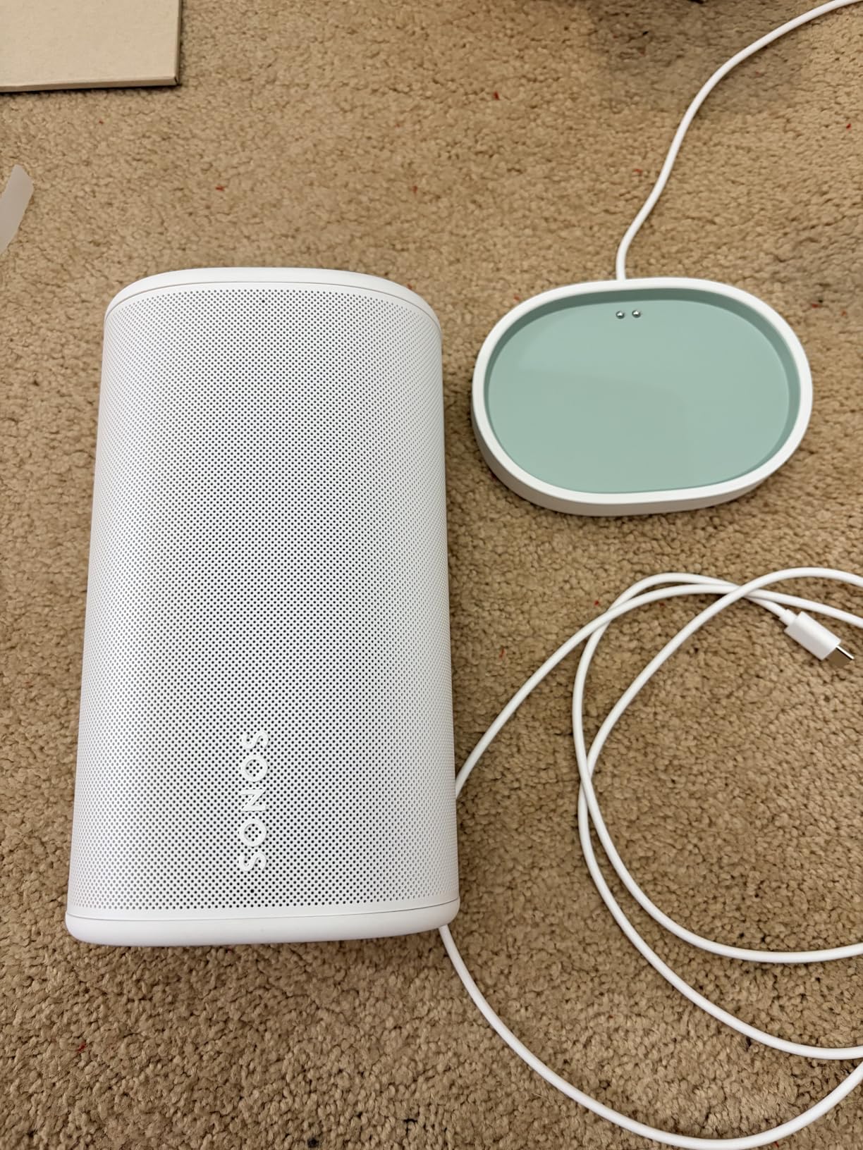 Sonos Play - Portable Bluetooth Speaker with WiFi, Alexa, 24-Hour Battery Life, Charging Base - White customer photo 2