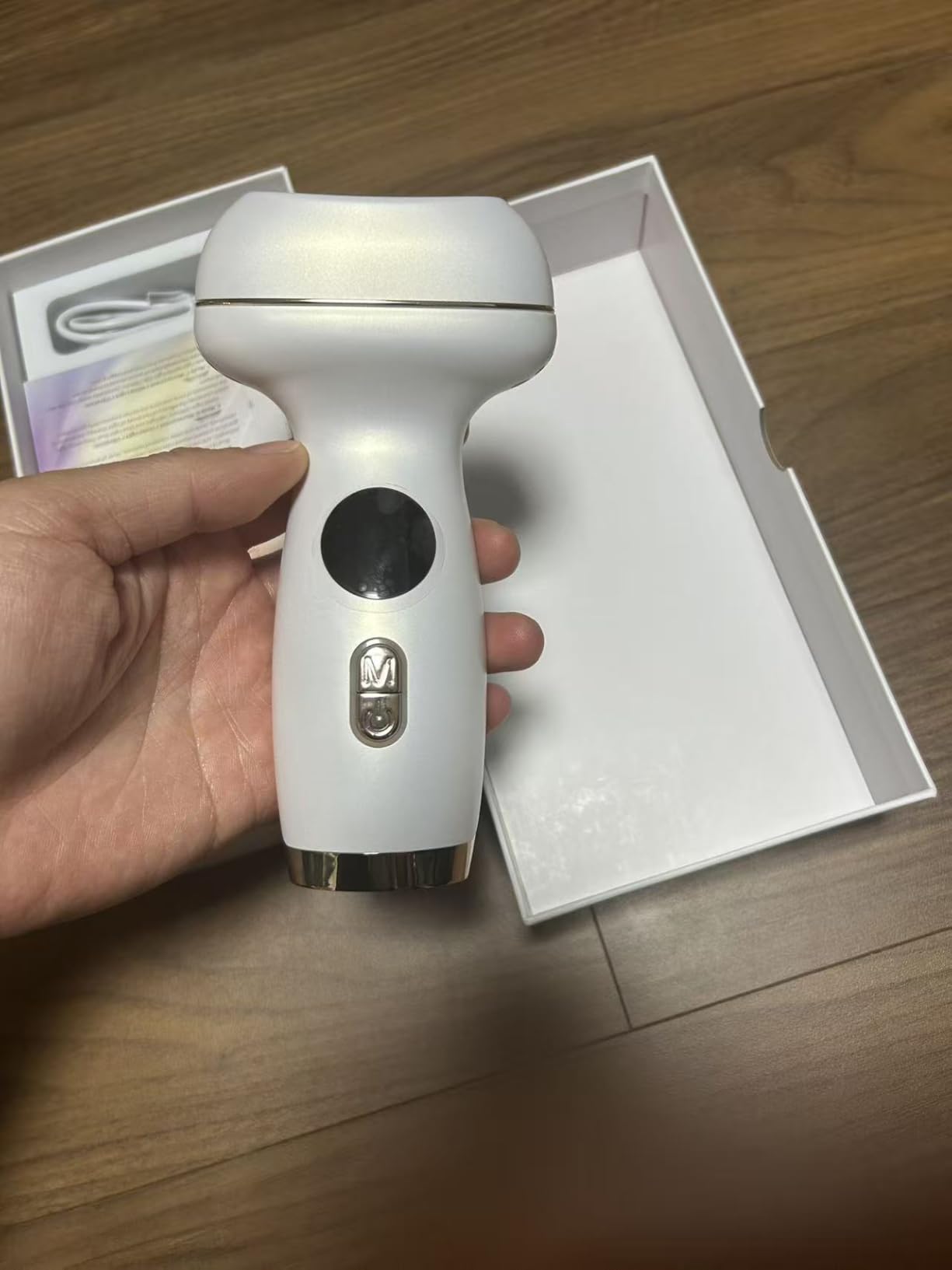 7-in-1 Cold Heated Facial Massager, Red Light Therapy for Face, Portable Microcurrent Facial Device, Cold Face Depuffer to Shaping and Reduce Swelling, Can Tightening Lifting Electric Gua Sha customer photo 1
