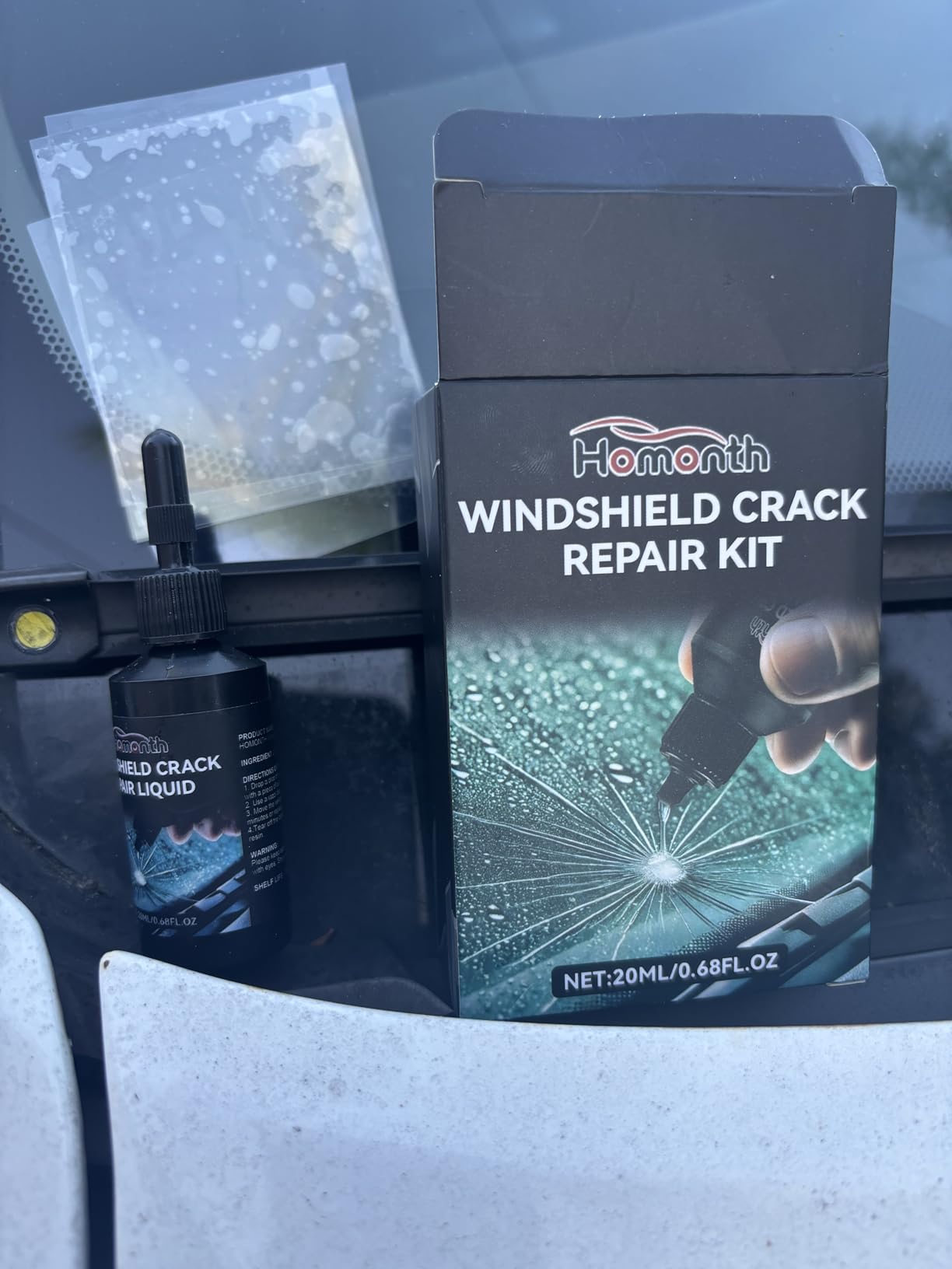 2PCS Windshield Chip Repair Kit, Car Windshield Crack Repair Kit, Glass Repair Liquid for Cracks, Rock Chip Repair Kit for Fix Windows, Mirrors, Glasses, All Crack Types customer photo 1