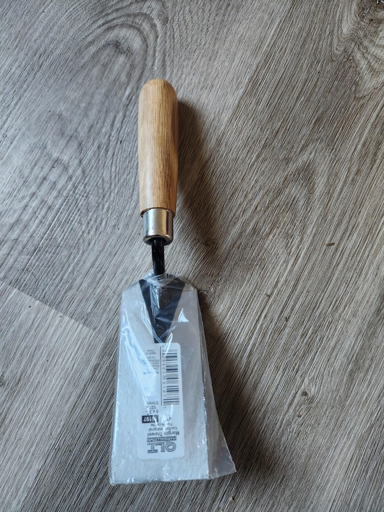 Marshalltown Masonry Margin Trowel, 5 Inches by 2 Inches, Carbon Steel Blade, Wood Handle, Concrete Trowel for Masonry Tools and Concrete Tools, 97 customer photo 2