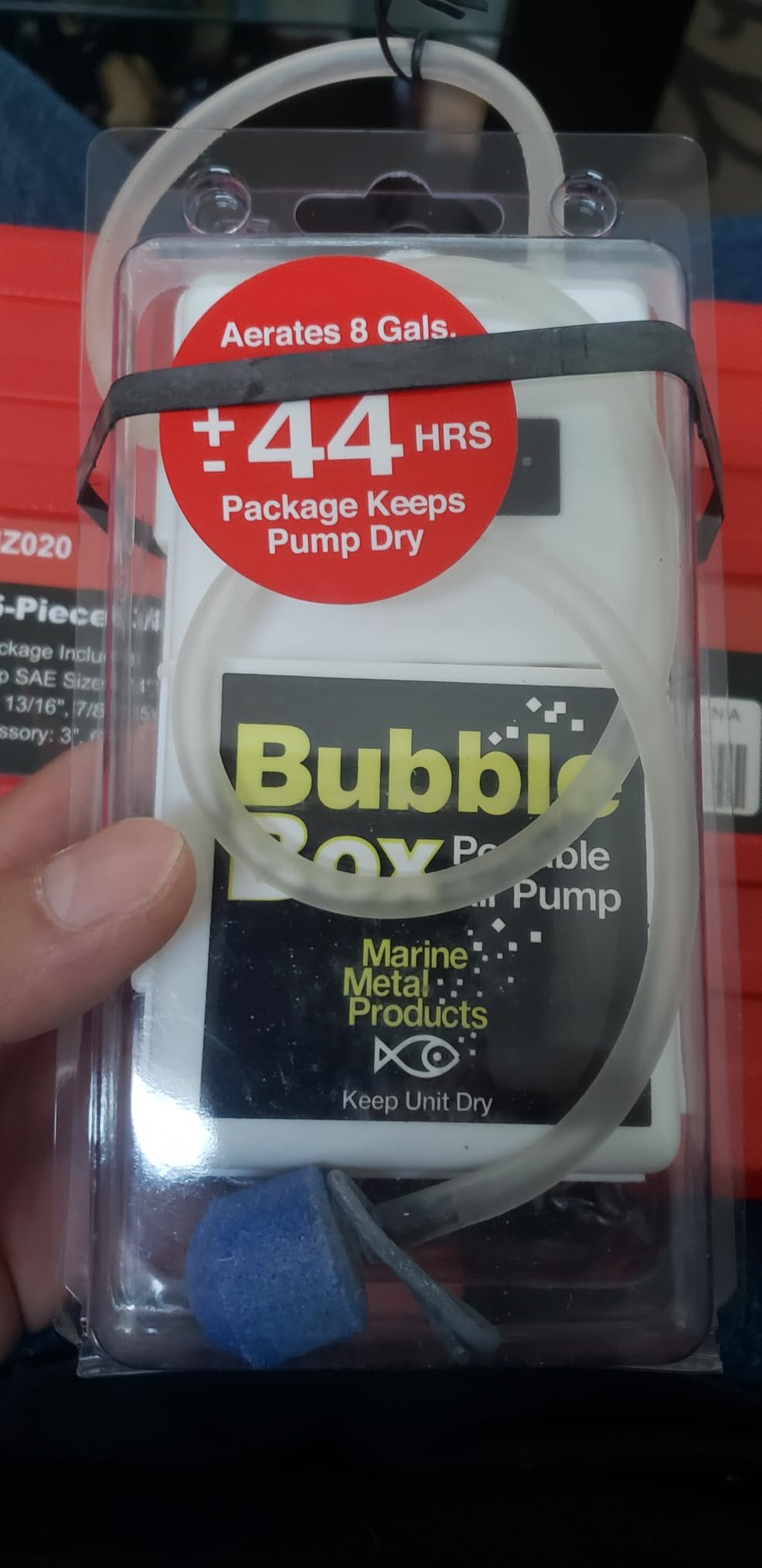 Marine Metal B-11 Bubble Box Live Bait Aerator, Water Resistant Air Pump, Portable & Battery Powered customer photo 1