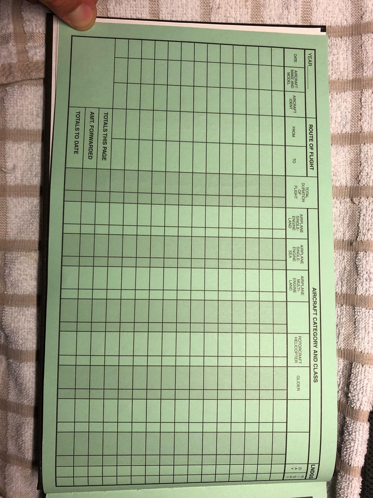 Jeppesen Professional Pilot Logbook customer photo 2