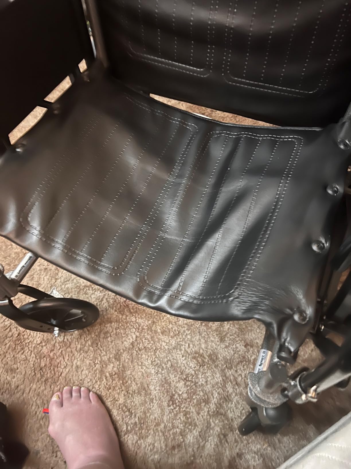 Drive Medical SSP220DDA-SF Silver Sport 2 Lightweight Folding Wheelchair, Black customer photo 1