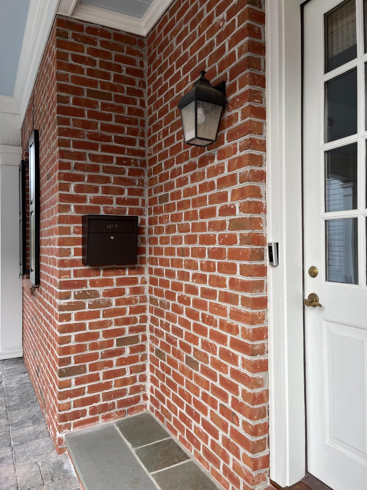 Mail Boss 7162 Metro High Capacity Wall Mounted Locking Security Mailbox, Black, Medium customer photo 1