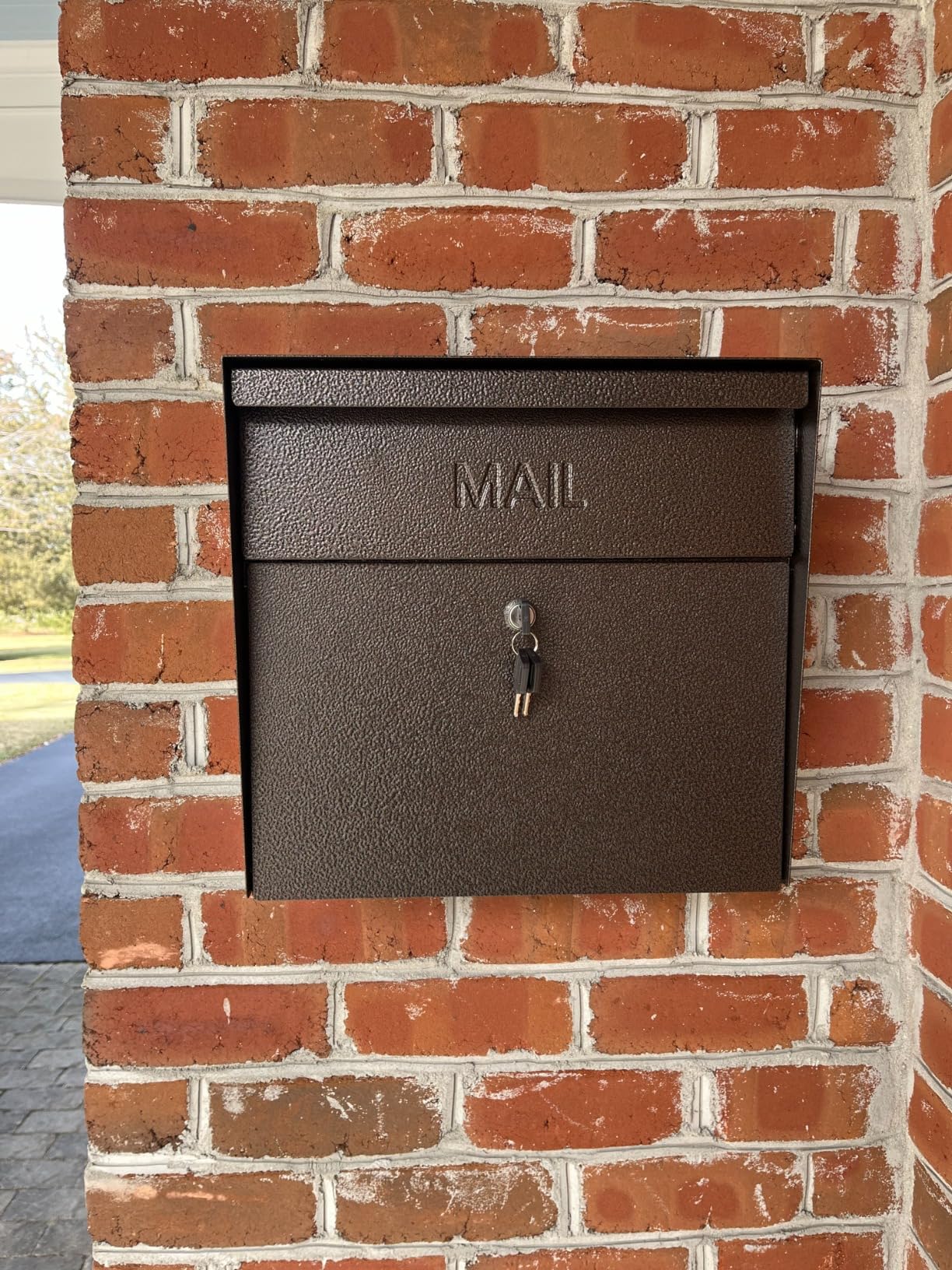 Mail Boss 7162 Metro High Capacity Wall Mounted Locking Security Mailbox, Black, Medium customer photo 2
