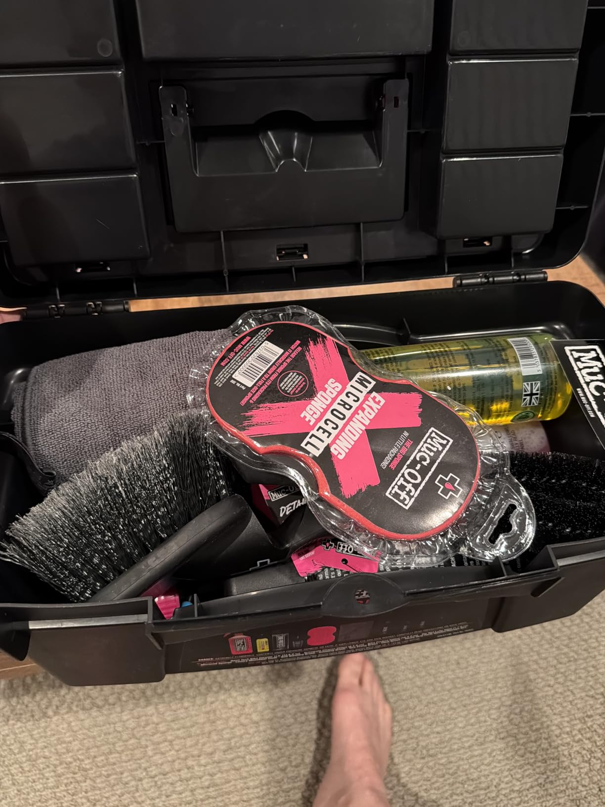 Muc-Off Ultimate Bicycle Cleaning Kit - Must-Have Kit to Clean, Protect and Lube Your Bike - Includes Bike Cleaner, Bike Protect, Brushes and More customer photo 2