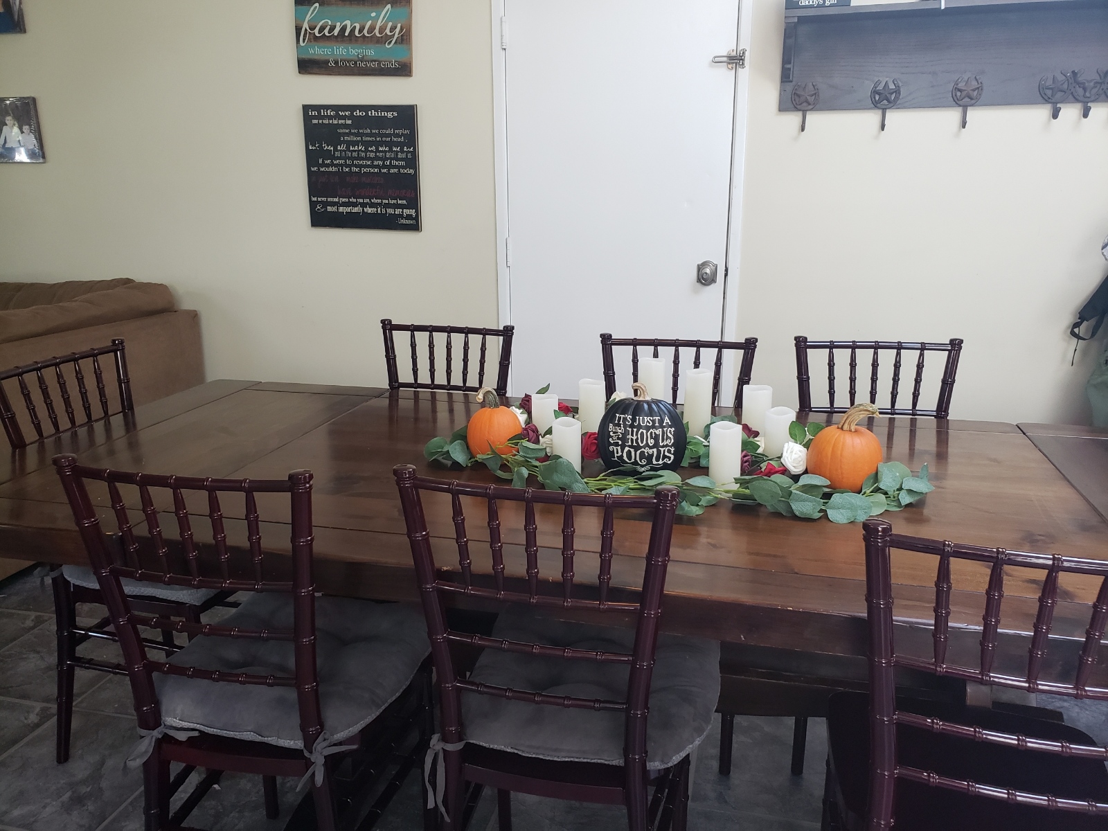 Flash Furniture HERCULES PREMIUM Series Mahogany Resin Stacking Chiavari Chair customer photo 1