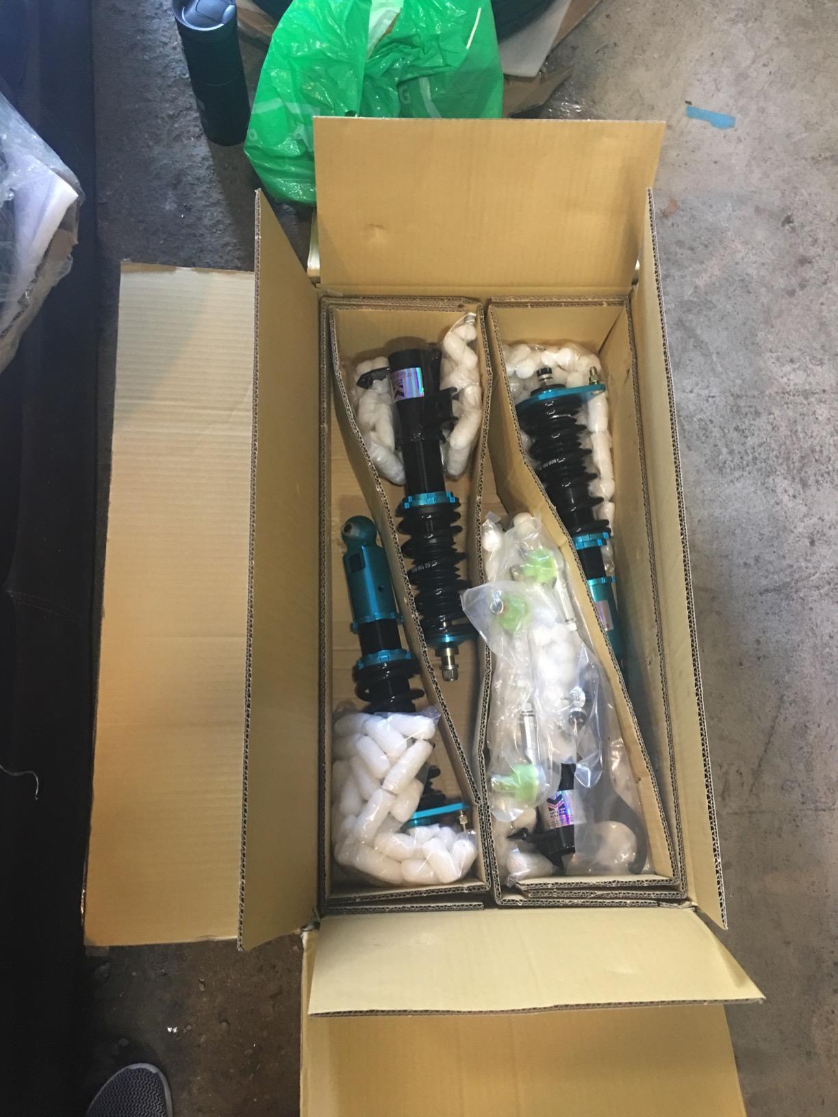 Megan Racing MR-CDK-SFR12-EZ EZ Series Coilover Damper Kit for 240SX/S14 customer photo 2