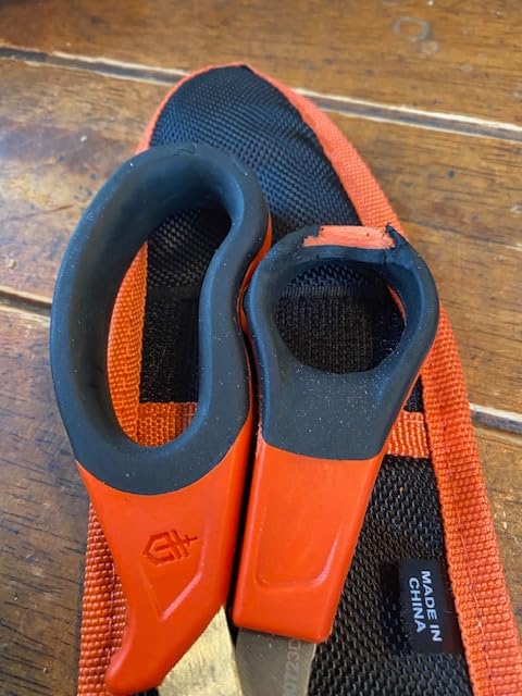 Gerber Vital Take-A-Part Poultry Shears, Hunting Shears for Small Animals, Serrated Blades & Visual Orange Rubber Handle, 5.5