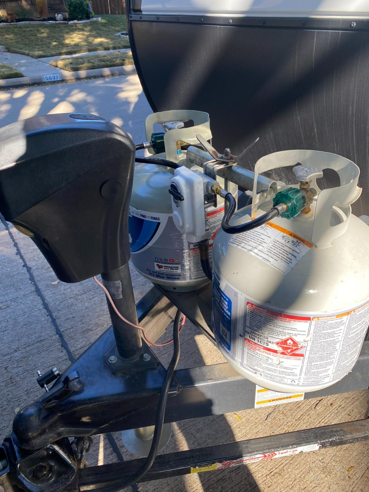 Flame King (KT12ACR-2) 2-Stage Auto Changeover LP Propane Gas Regulator With Two 12 Inch Pigtails For RVs, Vans, Trailers customer photo 2