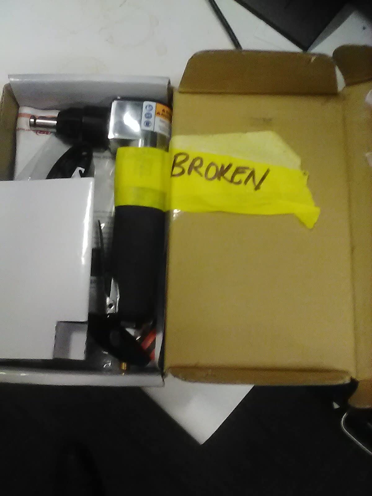 Ingersoll Rand EC300 Air Nibbler, Angled Head, 4200spm, Front Exhaust customer photo 1