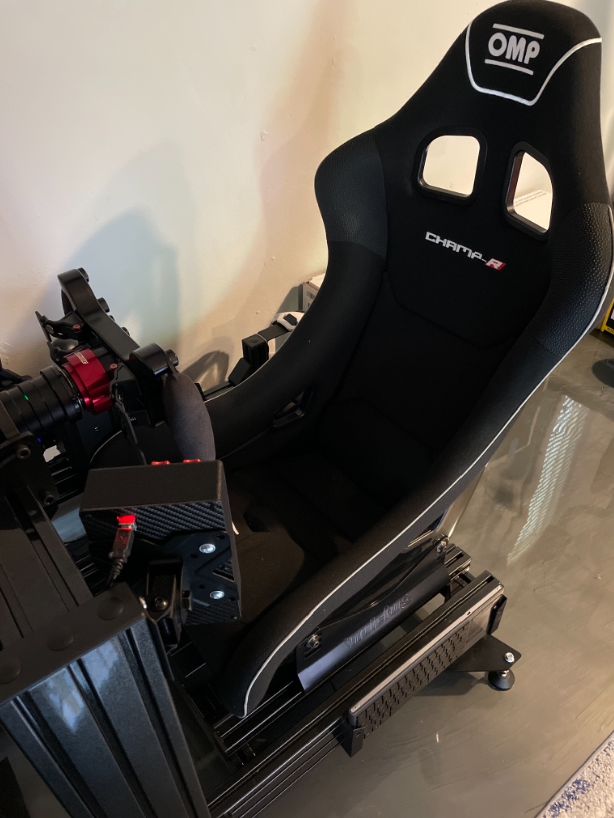 OMP (HA/766E/N Champ-R Racing Seat, FIA Approved, Fiberglass, Black customer photo 1
