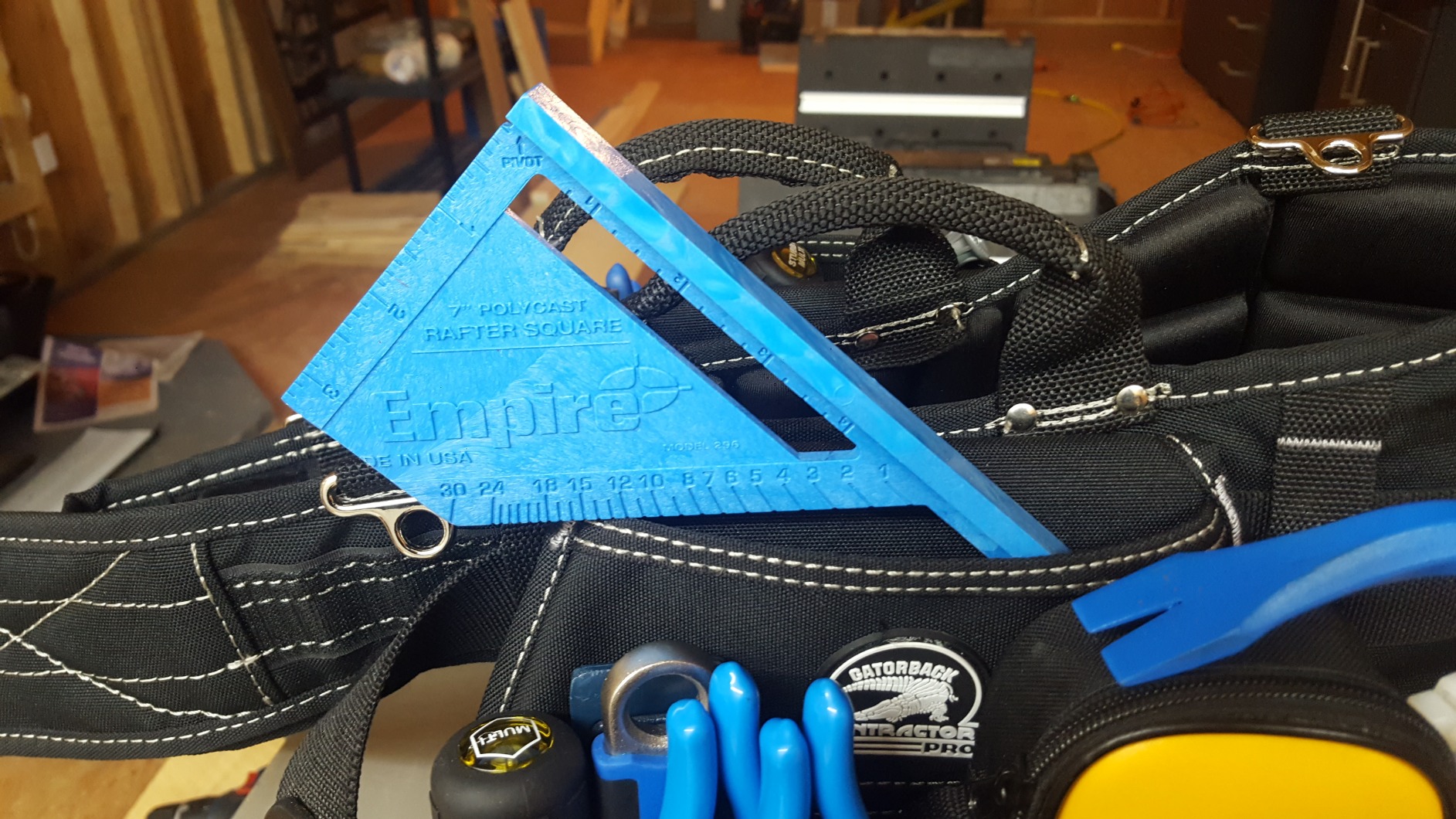 Gatorback B240 Electrician's Combo With Pro-Comfort Back Support Belt. Heavy Duty Work Belt (Medium 31-35 Inches) customer photo 1