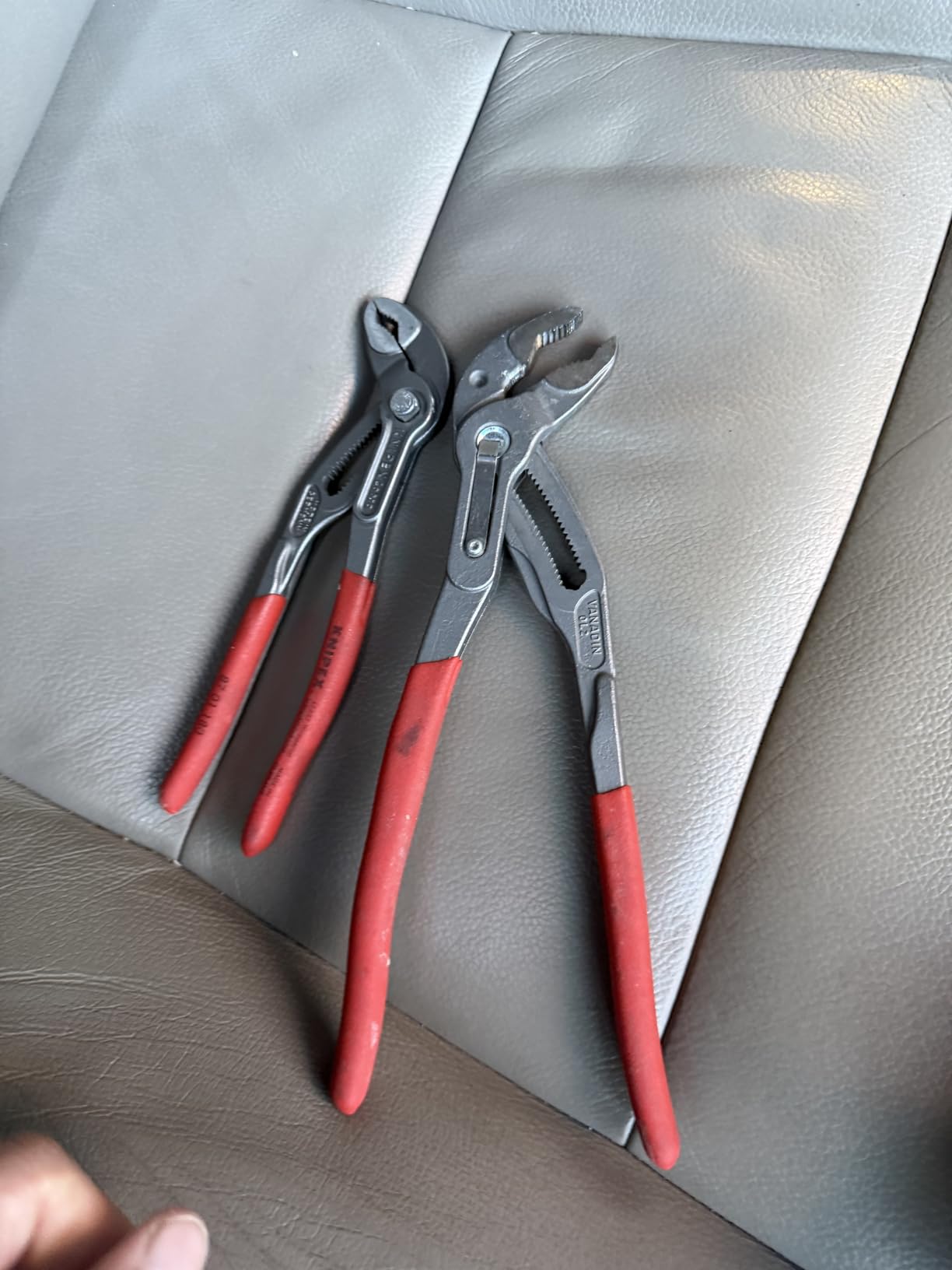 Knipex 00 31 20 V01 US Cobra Pliers Set (2 Piece) customer photo 2