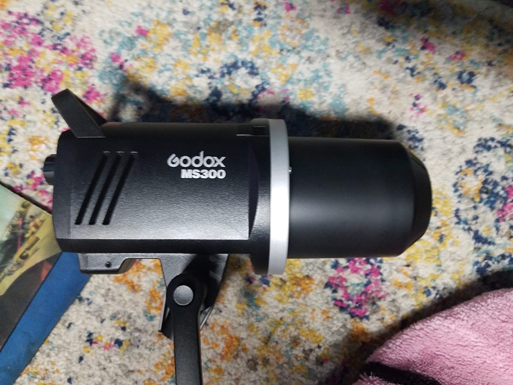 Godox MS300 300WS GN58 Flash Studio Strobe Monolight with Bowens Mount, Built-in Godox 2.4G Wireless System, 0.1~1.8S Recycle time, Anti-Preflash, 1/32 to 1/1 Power Output, 150W Modeling Lamp customer photo 1