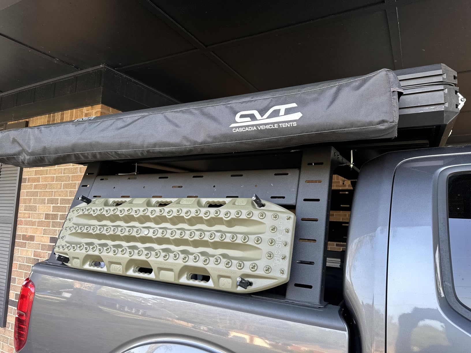 MAXTRAX MKII Titanium Grey Recovery Boards Pair - Heavy Duty Off-Road Traction Tracks for Sand Mud Snow Overlanding (MTX02TG) customer photo 2