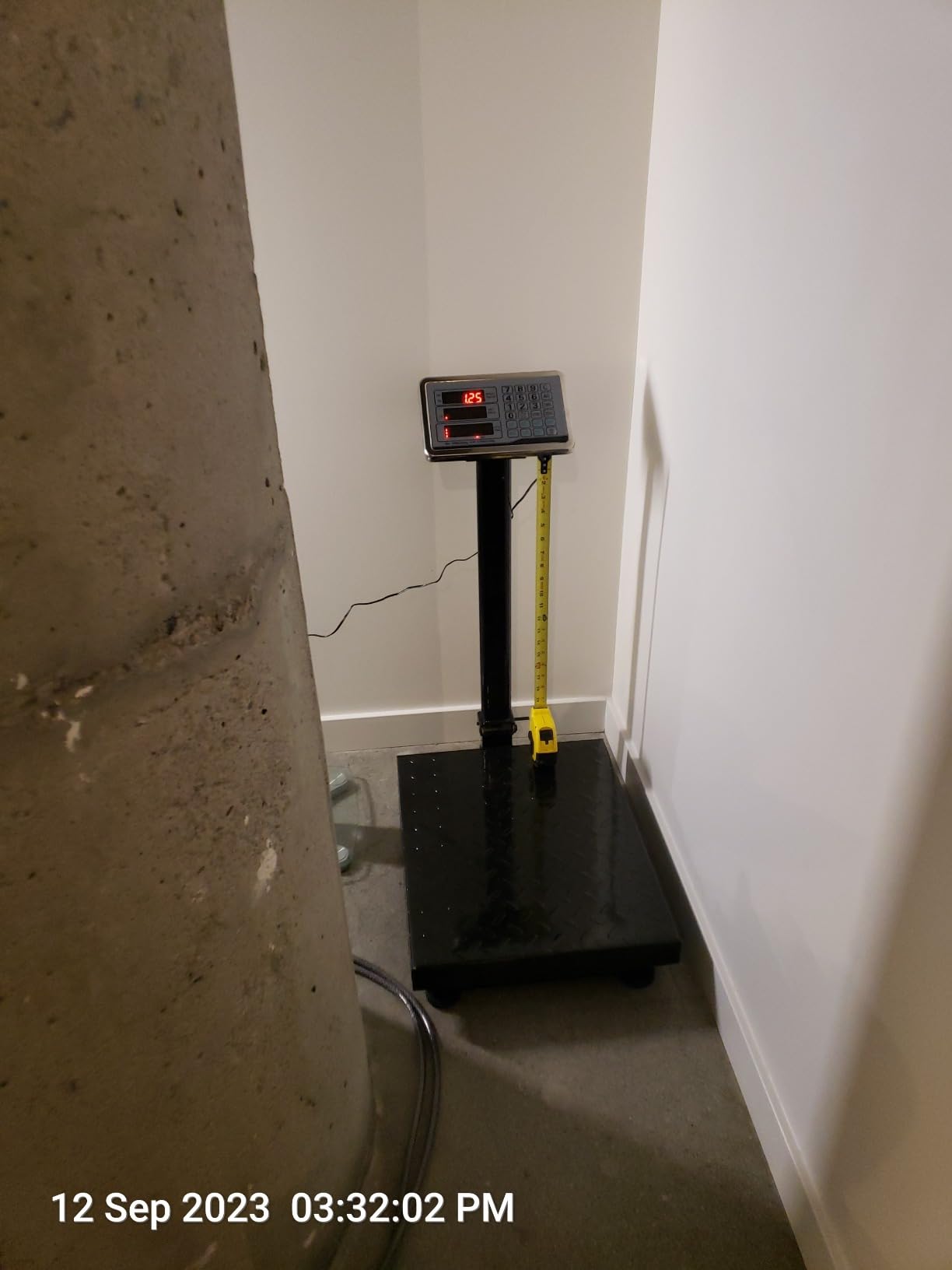 Houseables Industrial Scale, Platform Scale, 600 LB, Large, Weight Machine for Luggage, Shipping, Packages, Floor, Commercial, Heavy Duty, Box, Postal, Laundry, Warehouse, Luggage Weighing, Digital customer photo 2