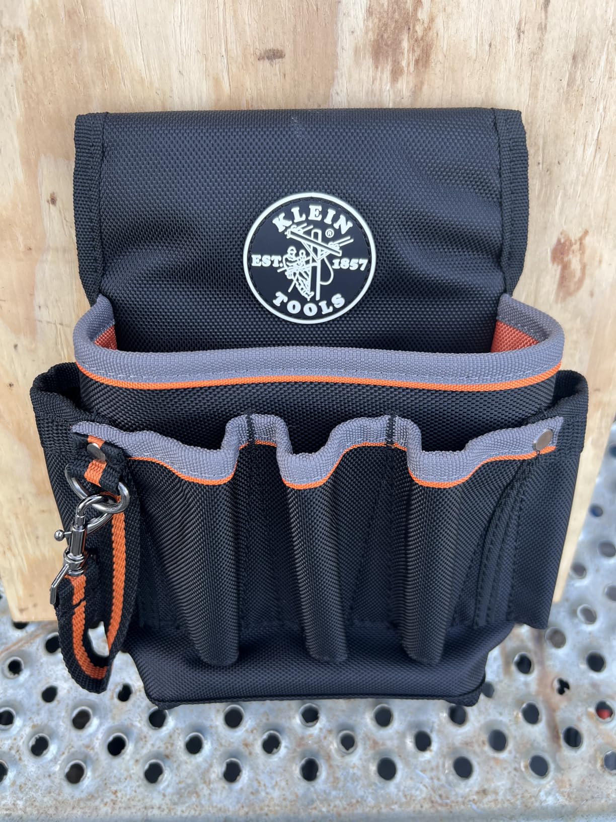 Klein Tools 5241 Tool Pouch, Tradesman Pro Tool Pouch with Electrical Tape Thong and Heavy Duty Reinforced Bottoms, 6-Pocket customer photo 1