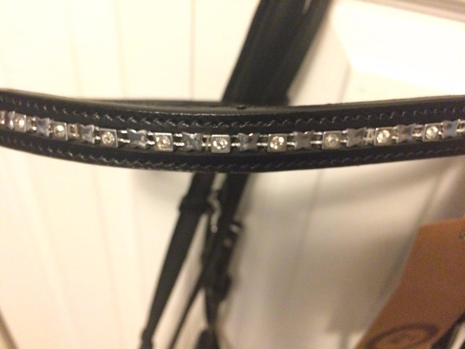 HORZE Weston Padded Leather Snaffle Bridle with Flash Noseband and Web Reins | English Bridle for Horses customer photo 1