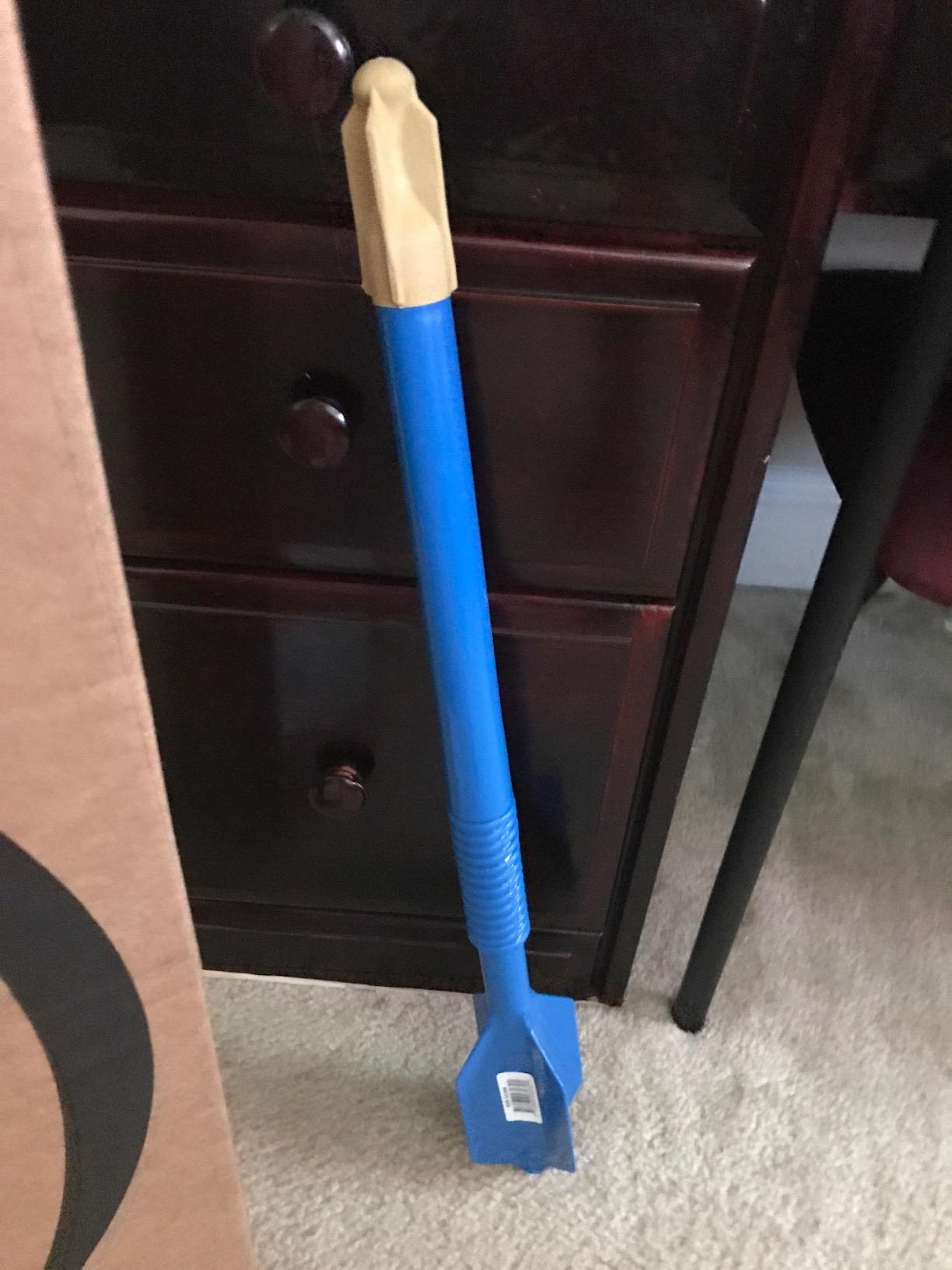 400 Grams Training Javelin for Beginners, Intermediate and Advanced Throwers - Baseball, Softball and Javelin - Improve Throwing Skills (Color May Vary) customer photo 2