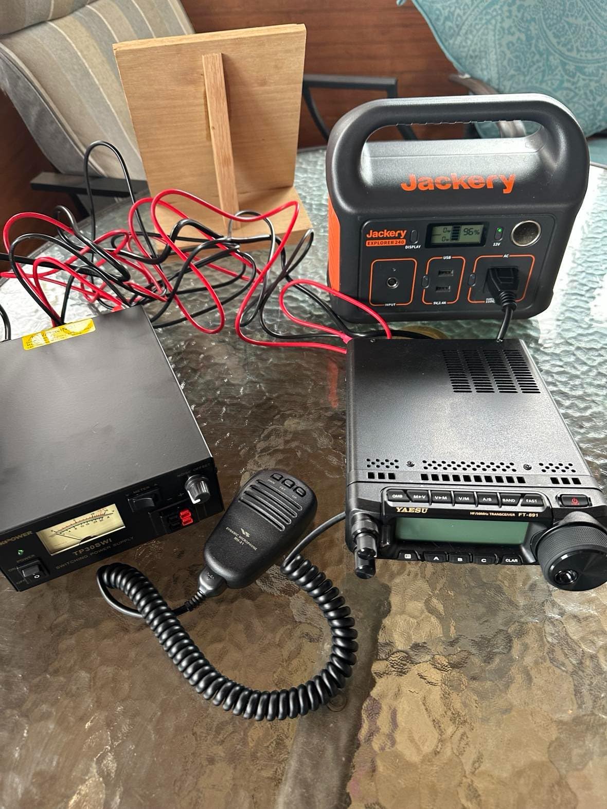 Tekpower Analog Display TP30SWI 30 Amp DC 13.8V Switching Power Supply with Noise Offset customer photo 1