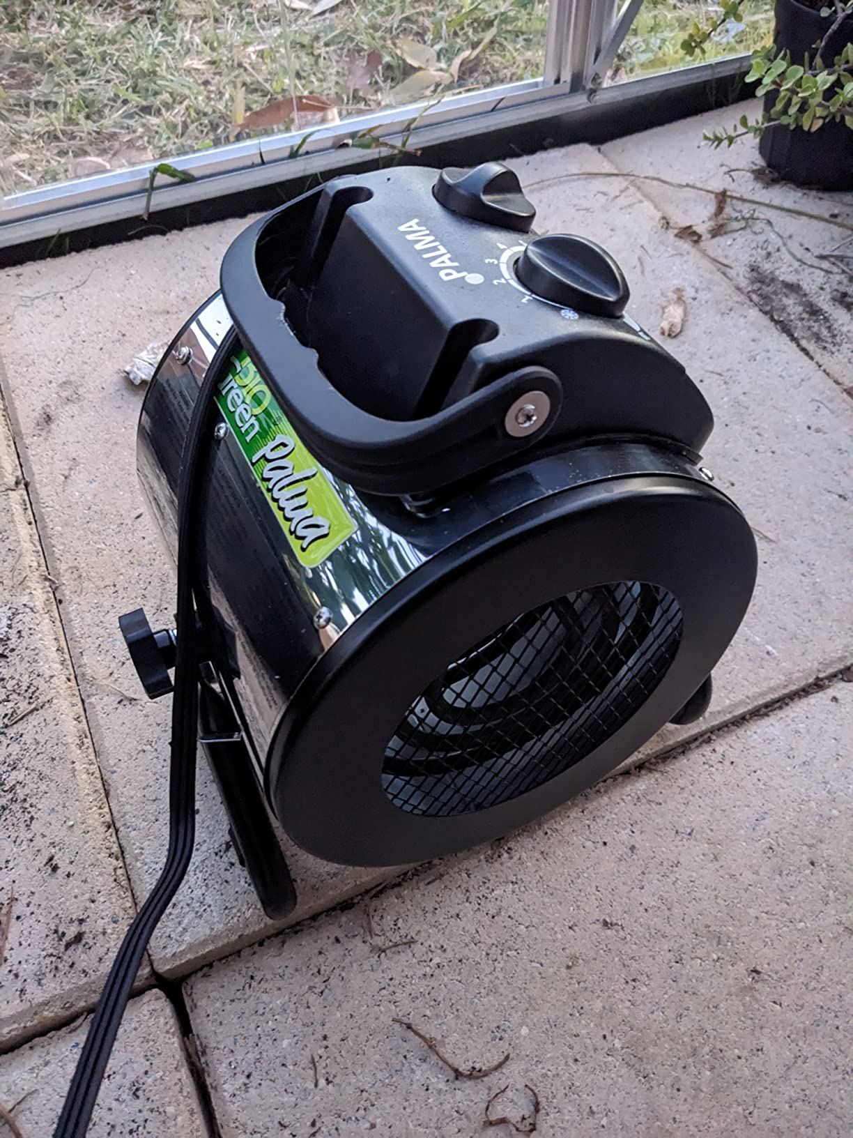BioGreen Electric Greenhouse Heater & Fan with Digital Thermostat PALMA | 1500 Watts, 5100 BTU/hr | Stainless Steel | Spraywater Proof customer photo 2