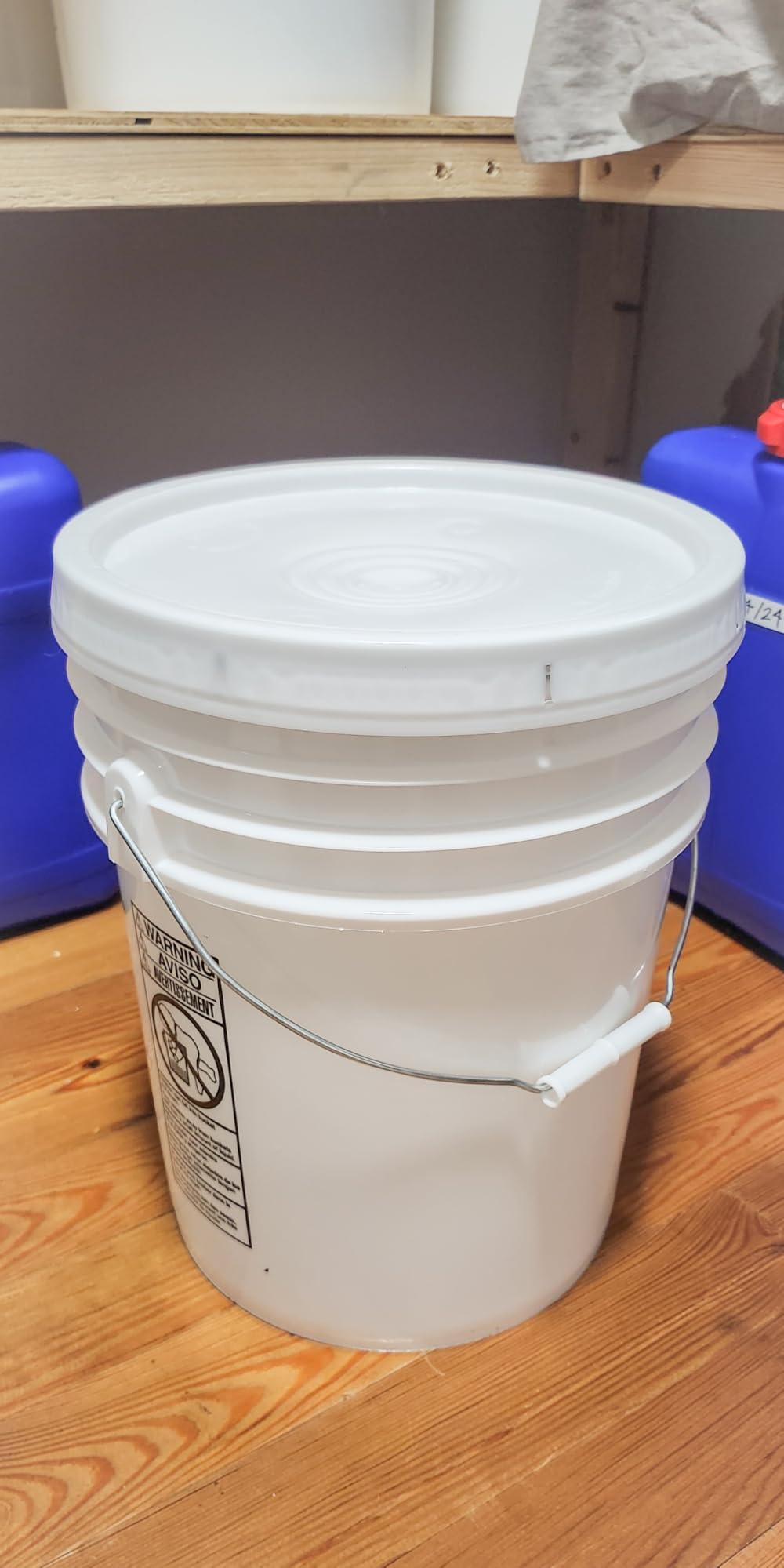 ePackageSupply 5 Gallon Bucket - Food Grade Bucket with Airtight Gasketed Tear Strip Lid, BPA-Free, Heavy-Duty 90 Mil HDPE Plastic Pail, Bulk Storage, Durable Container, Made in USA - White, 6 Packs customer photo 2