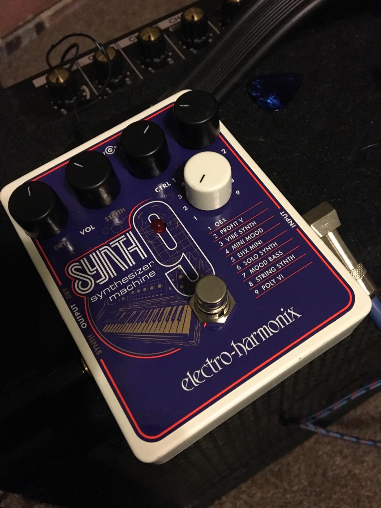 Electro-Harmonix SYNTH9 Synthesizer Machine Pedal customer photo 1