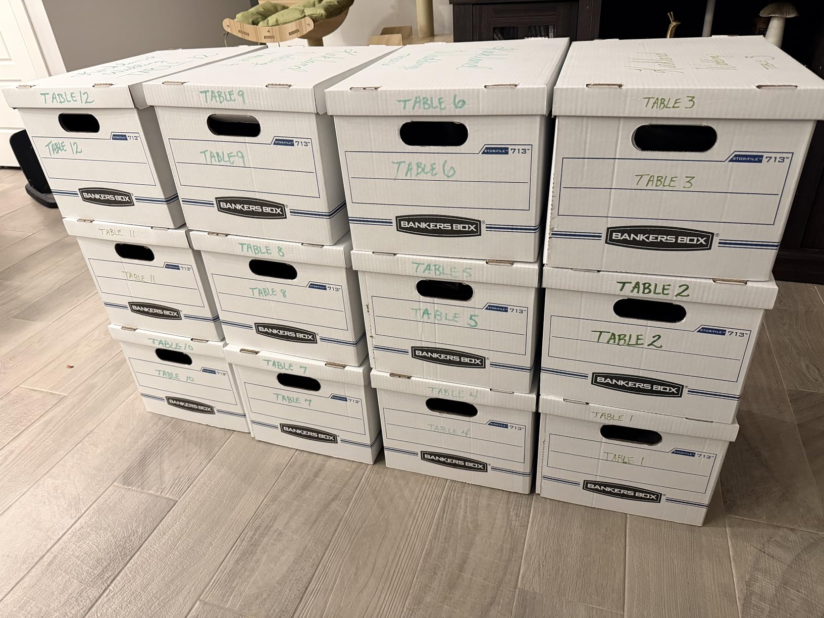Bankers Box 12 Pack Standard Duty File Storage Boxes, Standard Assembly, Removable Lid, Letter/Legal (0071301) customer photo 1