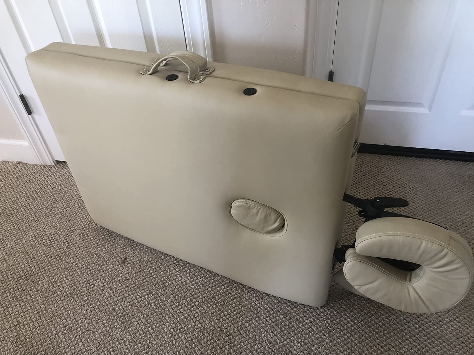 Saloniture Professional Portable Folding Massage Table with Carrying Case - Lavender customer photo 1