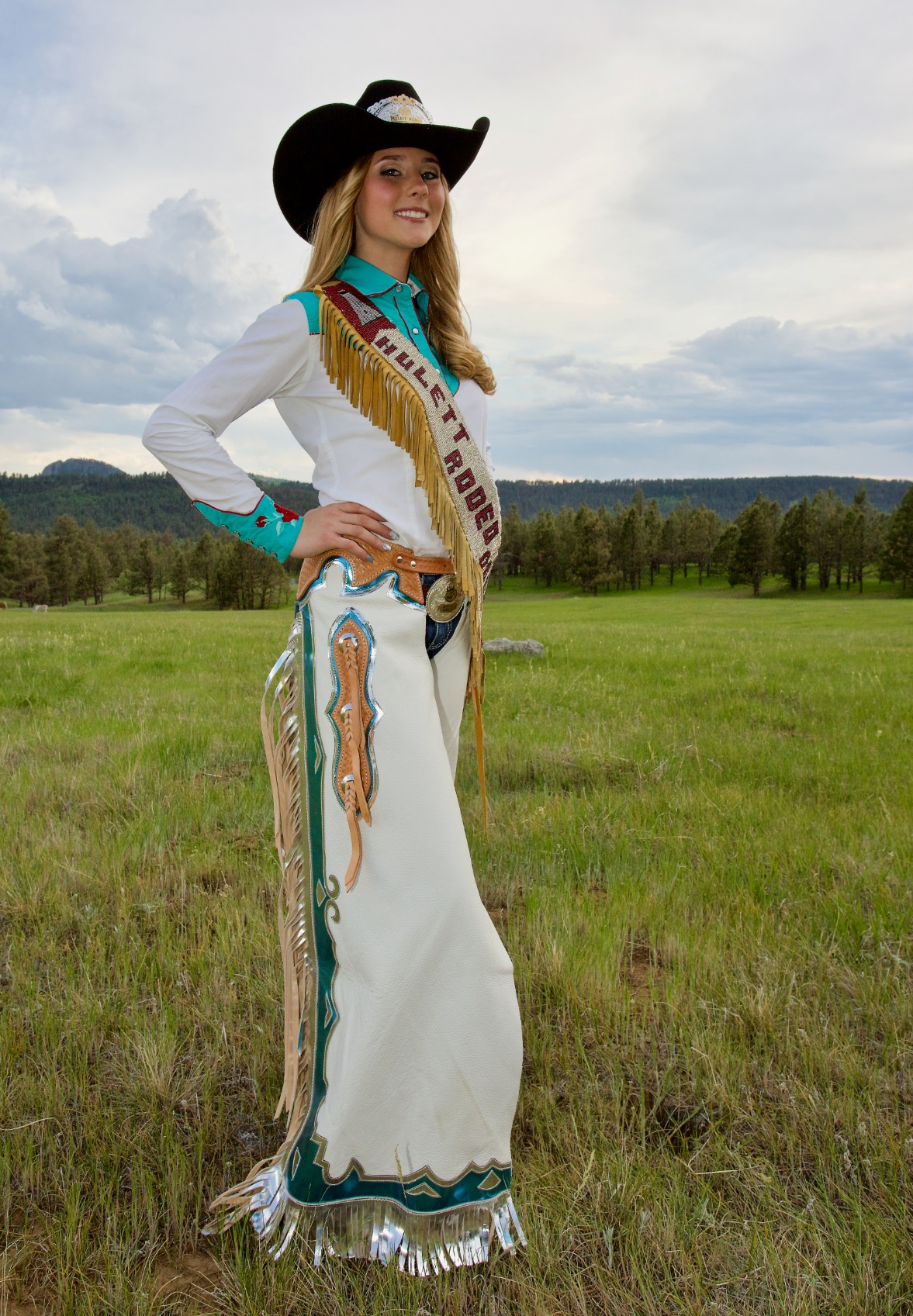 HILASON Western Horse Bull Riding Genuine Leather Rodeo Chaps for Men and Women Unisex customer photo 2