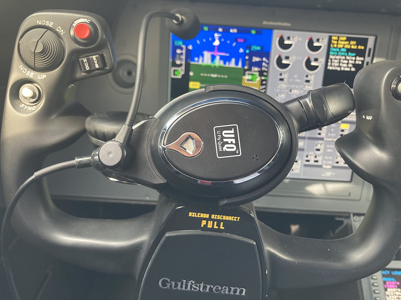 UFQ A7 ANR Aviation Headset- A7 Could be a Small Version Bxxx X-20 BUT More Comfortable,Clear Communication,Durable,Great Sound Quality for comms and Music with MP3 Input,Free with a Headset Bag customer photo 2
