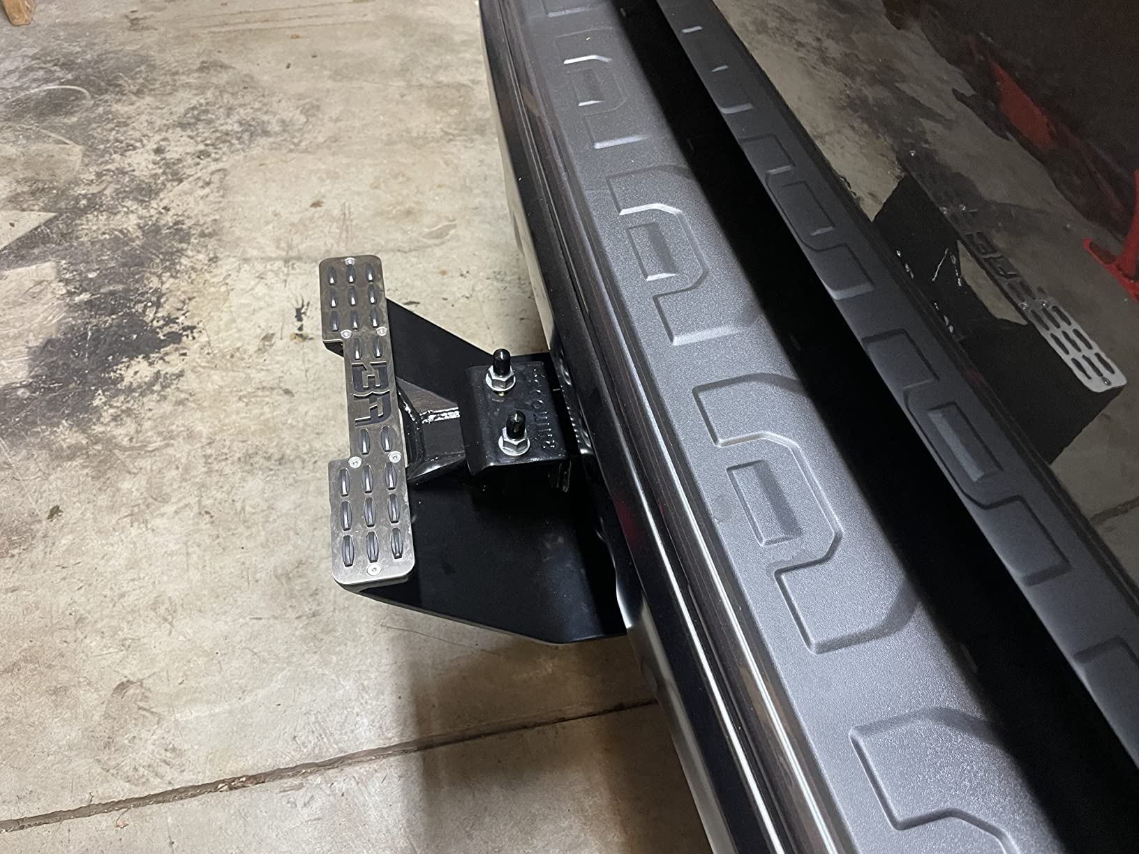 WeatherTech BODYARMOR 5136 Universal Hitch Skid, Black customer photo 1