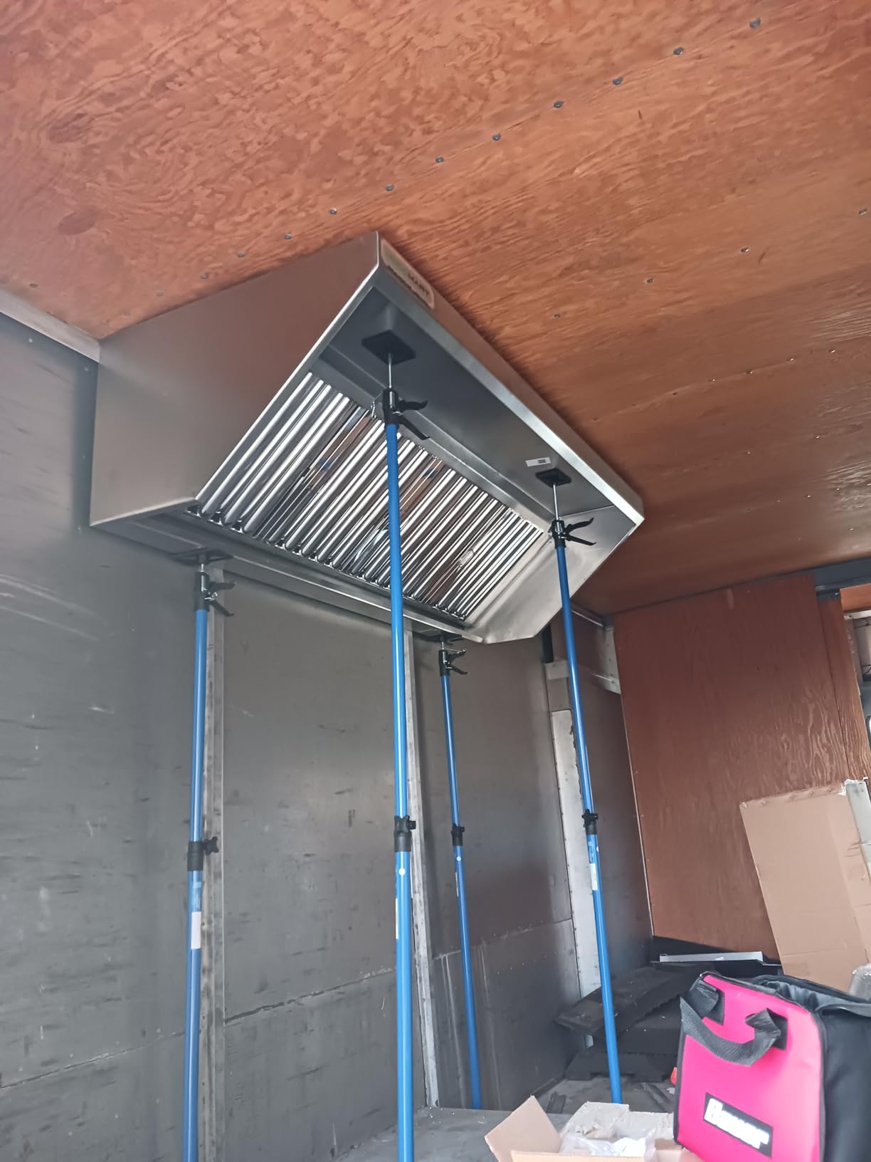 HOODMART 7' Concession Trailer Hood System for Food Truck | Commercial Range Hood with Direct Drive Exhaust Fan | Stainless Steel Kitchen Equipment with Install Kit Included customer photo 2