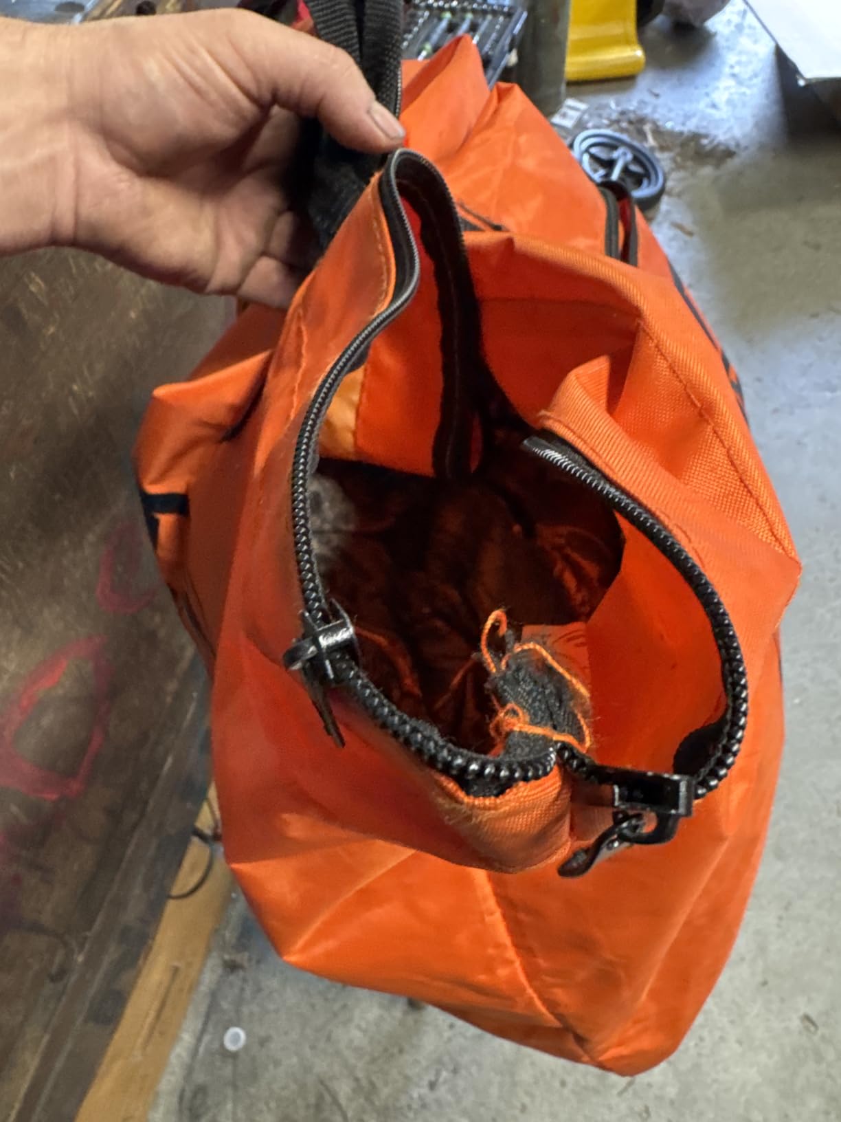 Scent Crusher Multi-Use Scent Free Tote Bag, Waterproof Zippers, Water Resistant, Extra Large 33