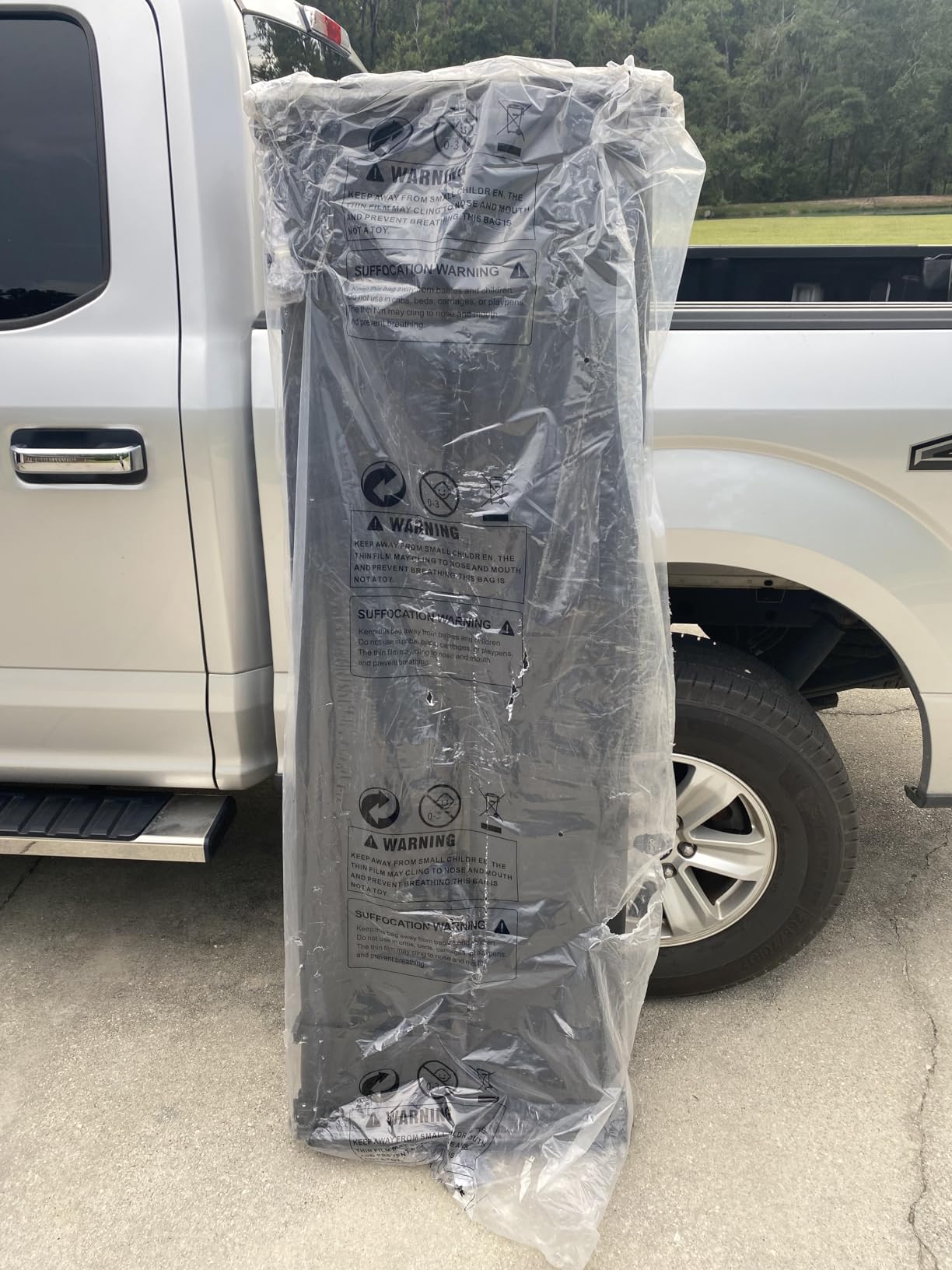oEdRo Upgraded Tri-Fold Truck Bed Tonneau Cover Compatible with 2015-2026 Ford F-150 F150 5.5 Feet Bed customer photo 2