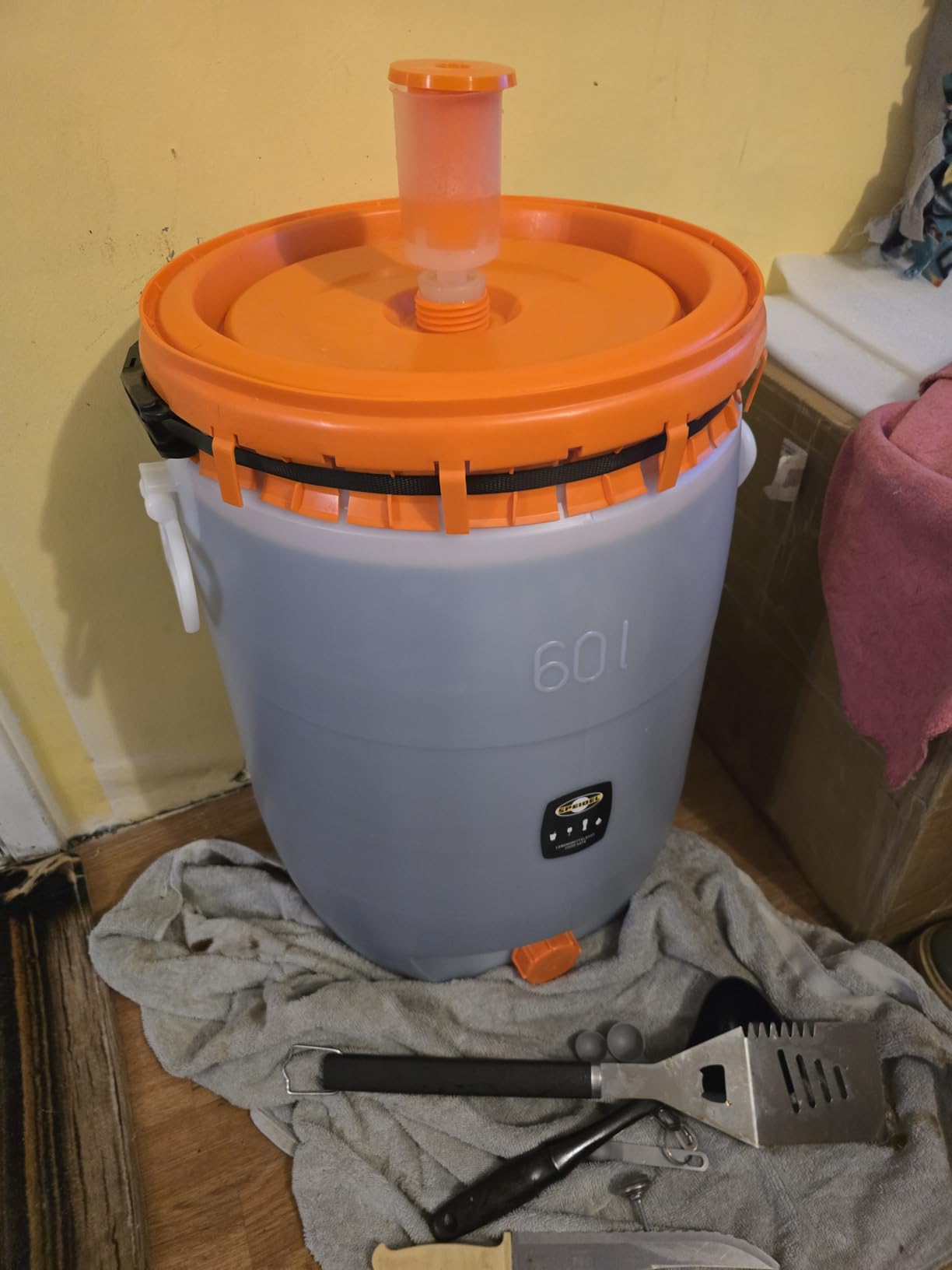 Speidel 30L (7.9 Gallon) Plastic Fermenter with Spigot, Bung & Airlock | Opaque Fermentation Bucket with Lid | Durable Homebrewing Container for Beer, Wine, and Cider | Made in Germany customer photo 1