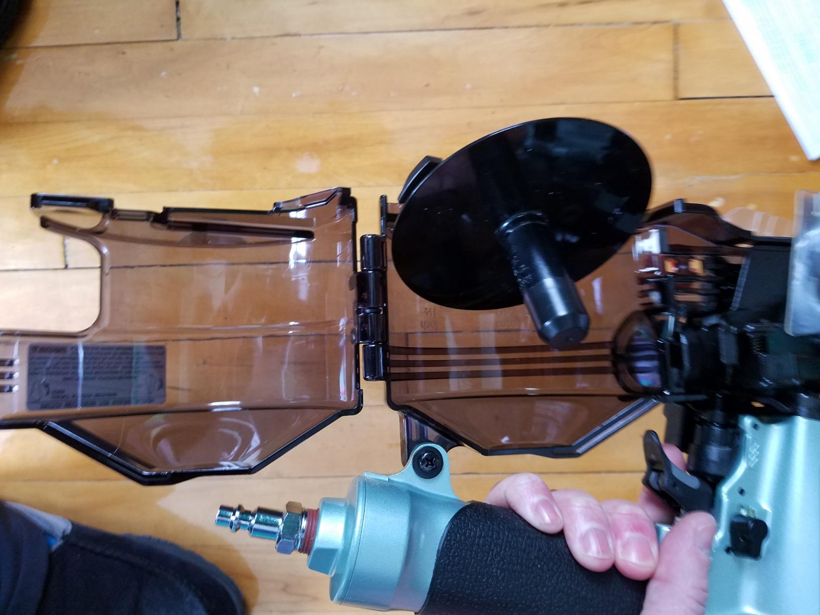 Metabo HPT Coil Siding Nailer, Pro-preferred Pneumatic Power Nailers in Siding Tools, For Sheathing, Decking & Fencing, 15° Plastic Collated Nails and 16° Wire Coil Nails, NV65AH2 customer photo 2